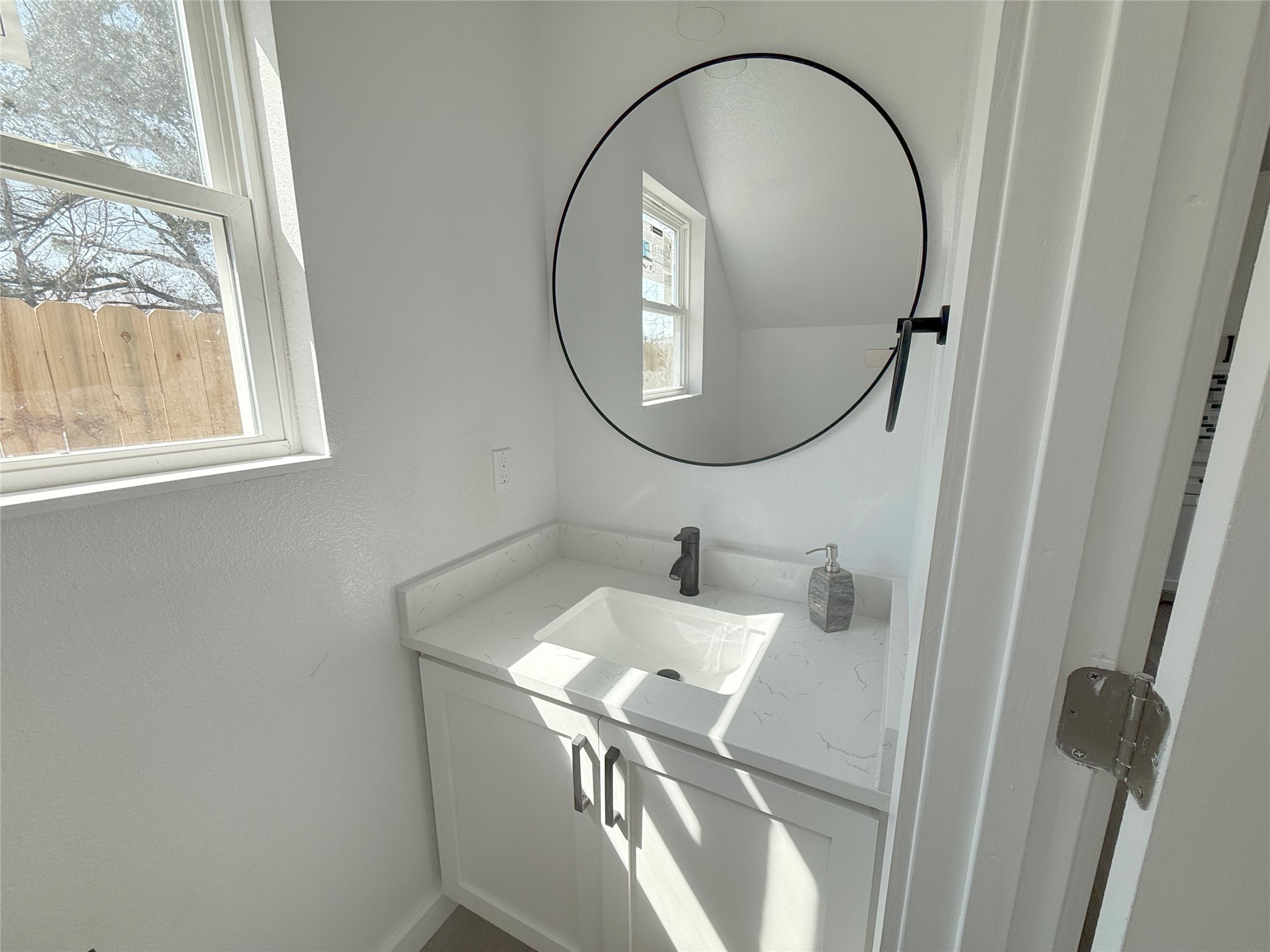 953 Ringold Street Property Photo 13