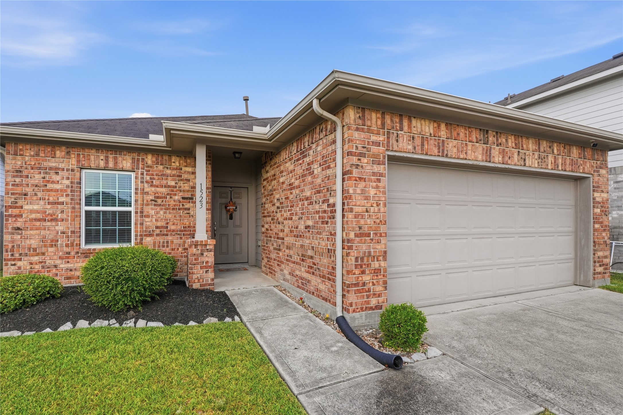 1523 Barras Street Property Photo 2