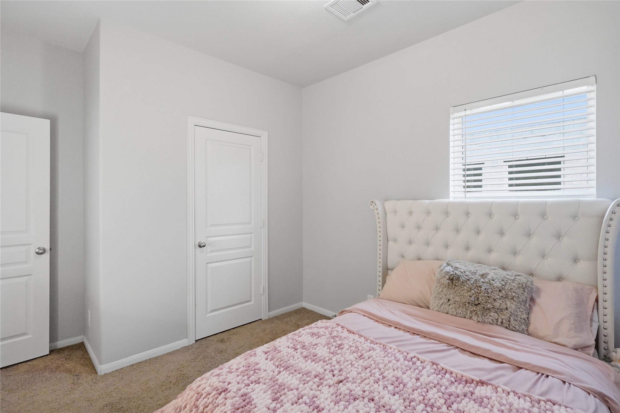 1523 Barras Street Property Photo 7
