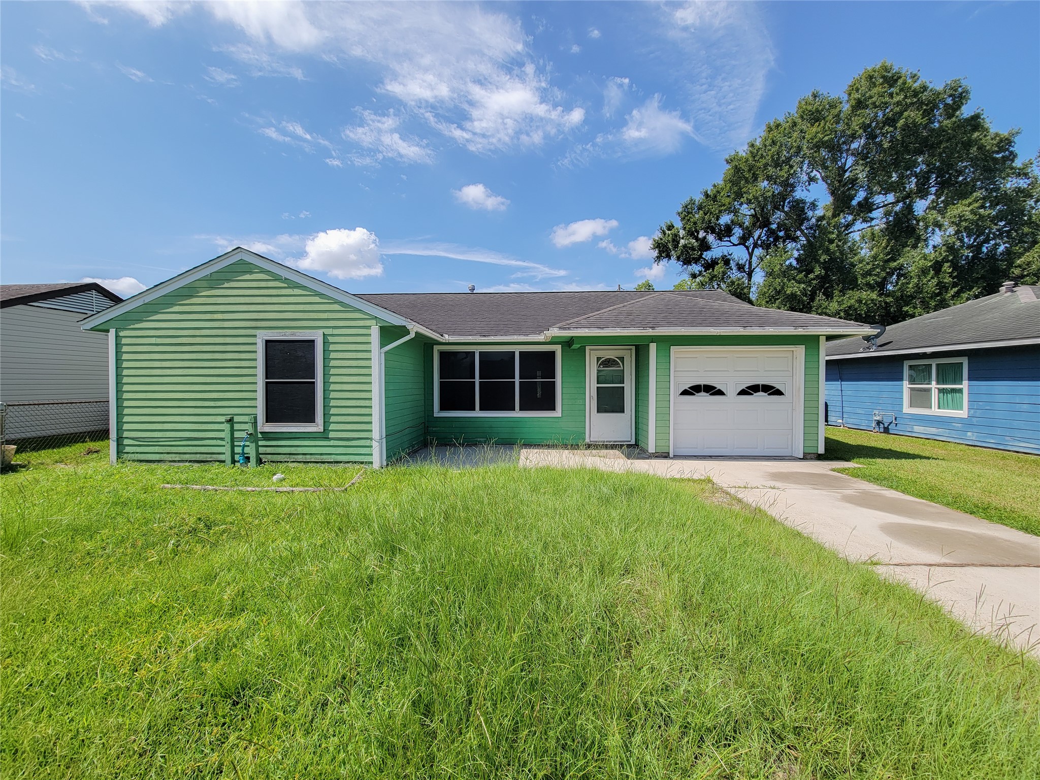 12226 Dorwayne Court Property Photo 5