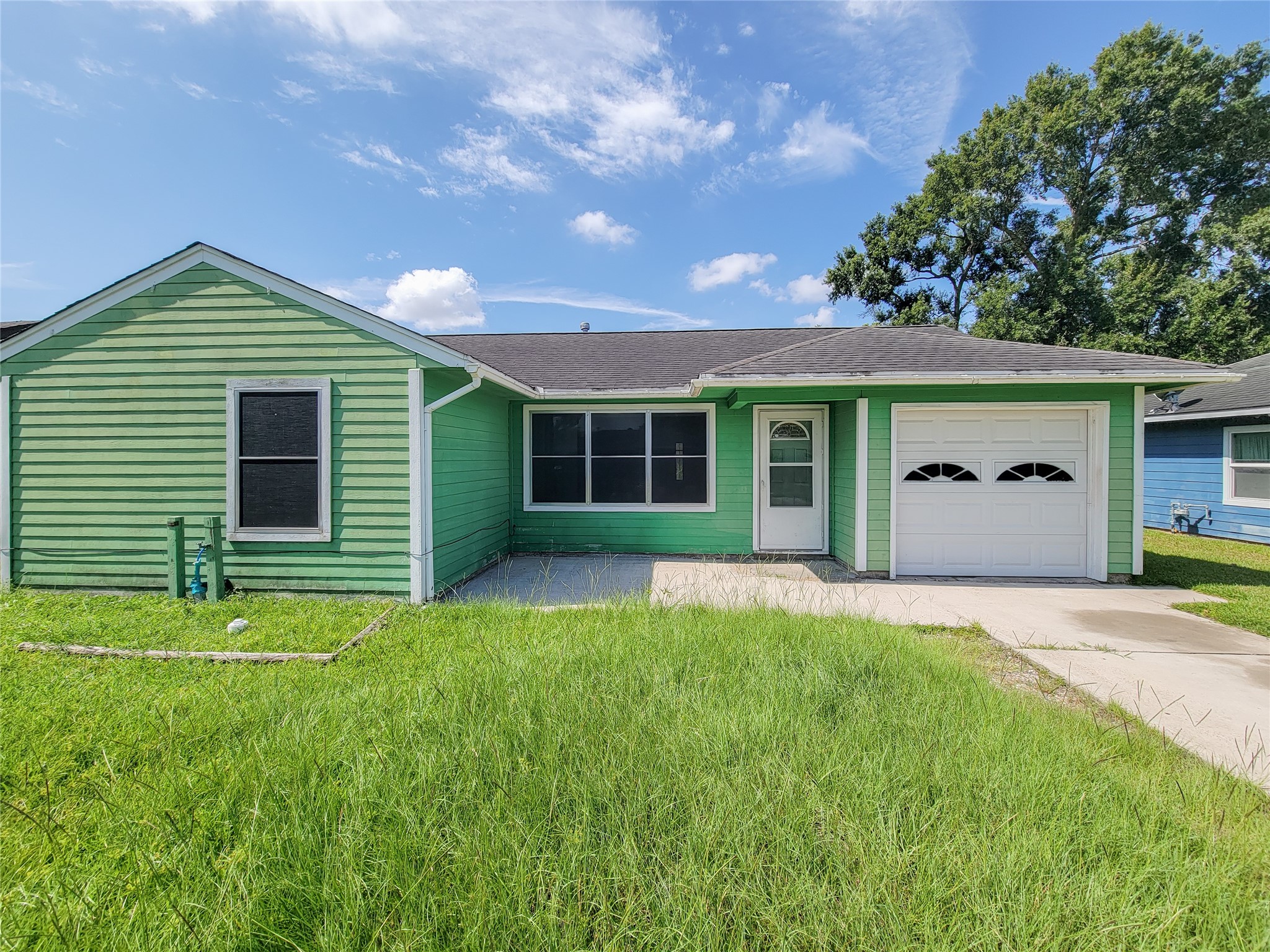 12226 Dorwayne Court Property Photo 6