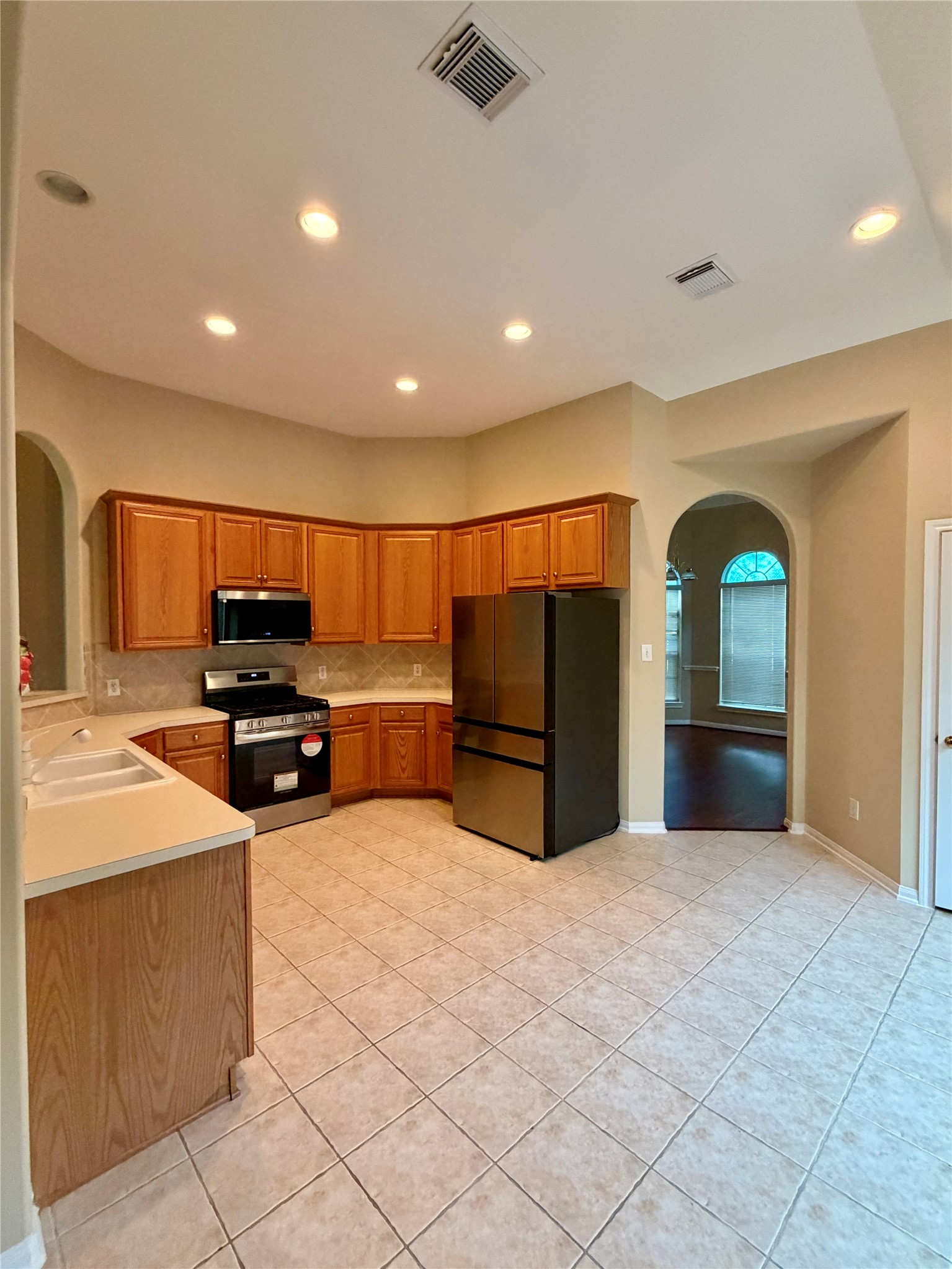 3318 Cotswald Trail Property Photo 3
