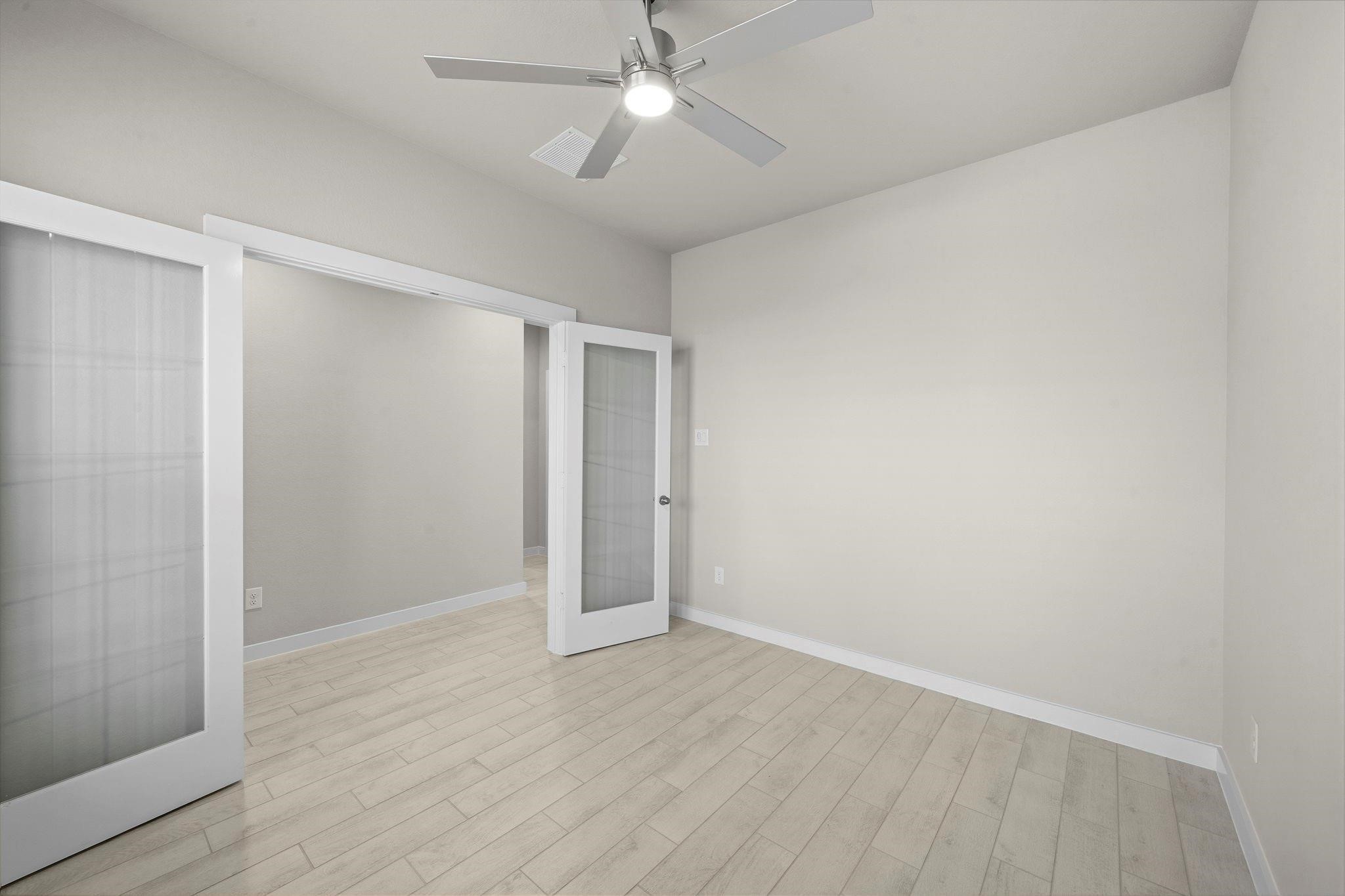 2181 Sunflower View Street Property Photo 11
