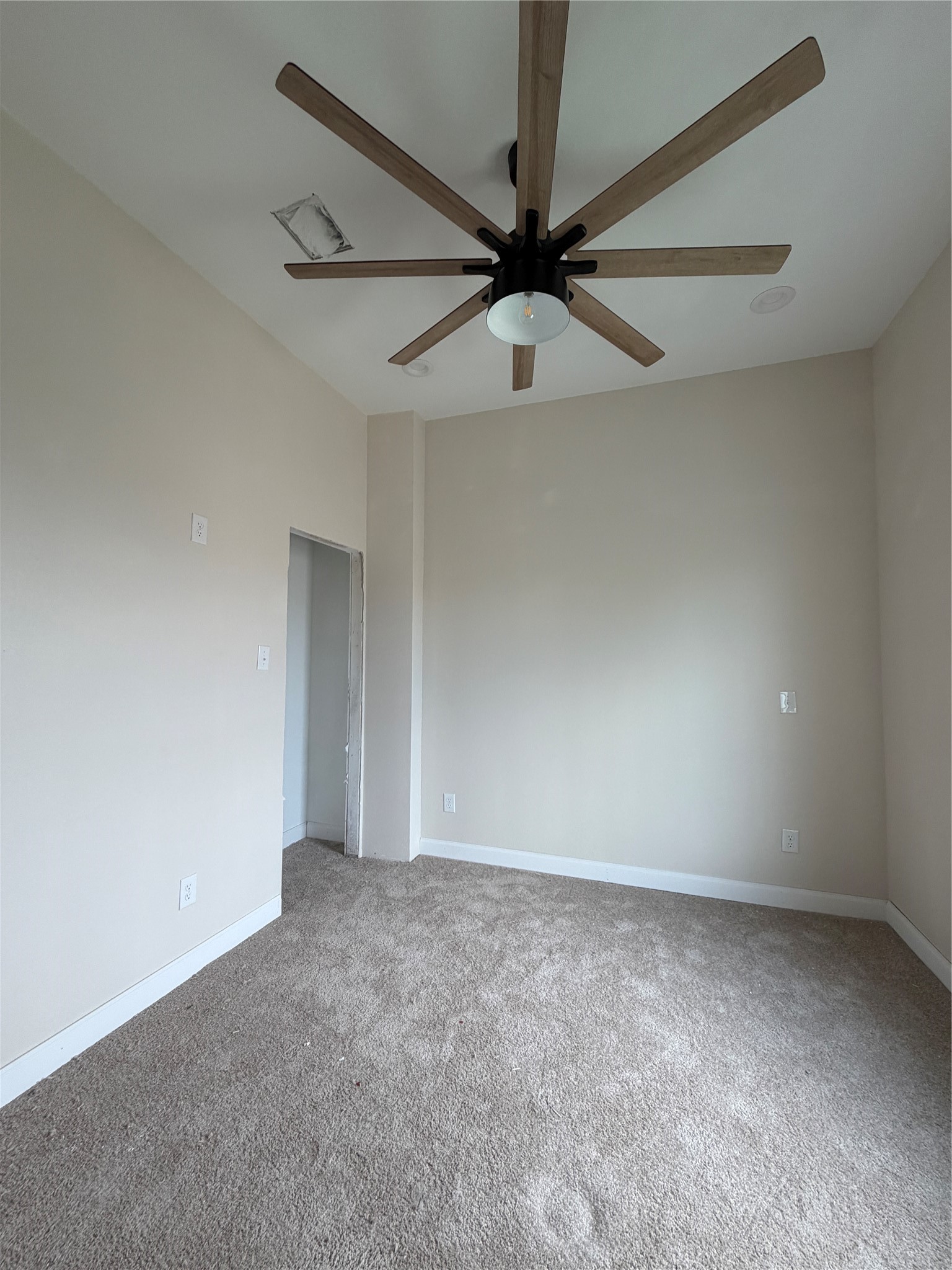 1804 65th Street A-b Property Photo 27