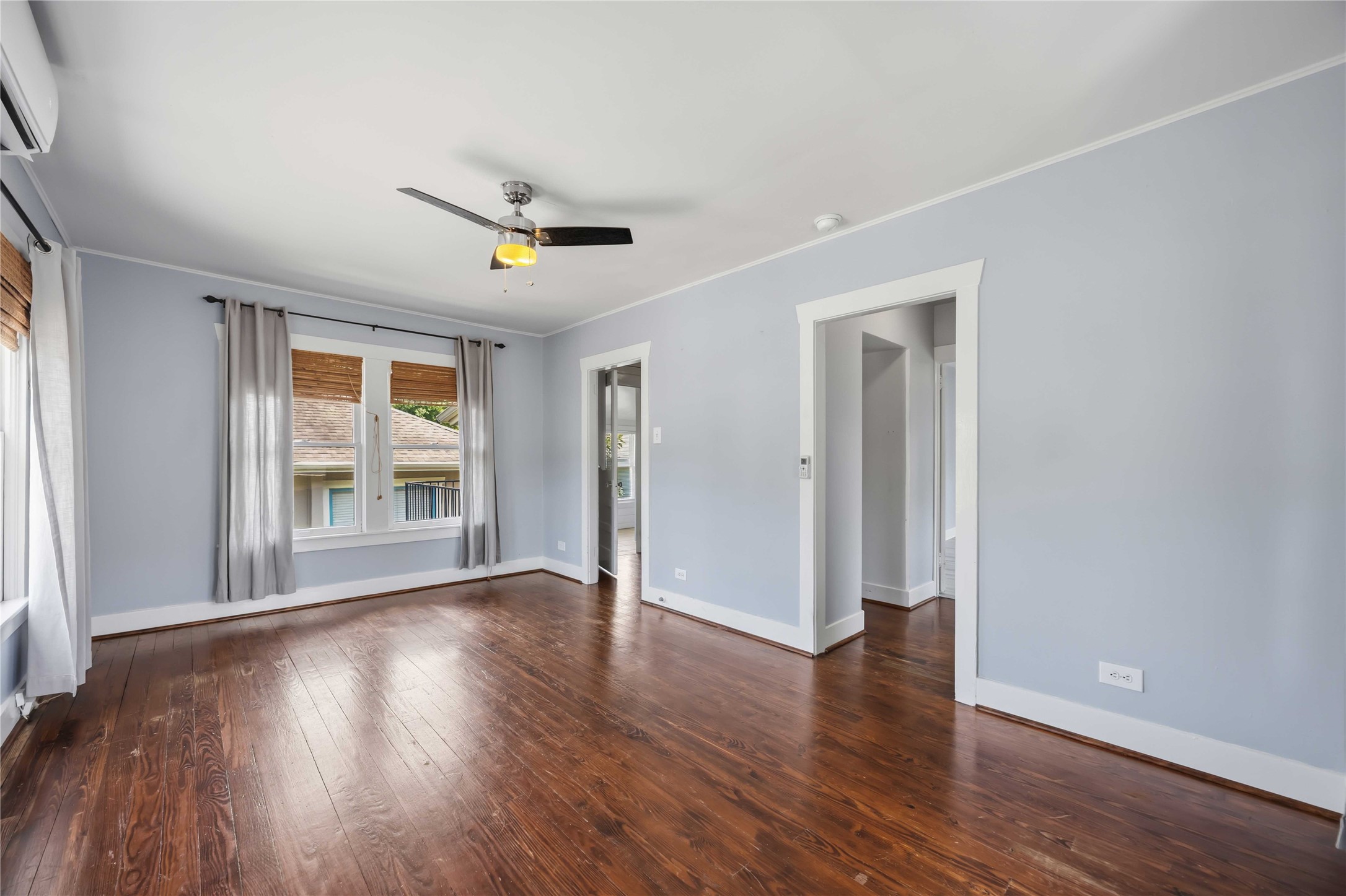 2714 Reagan Property Photo 4