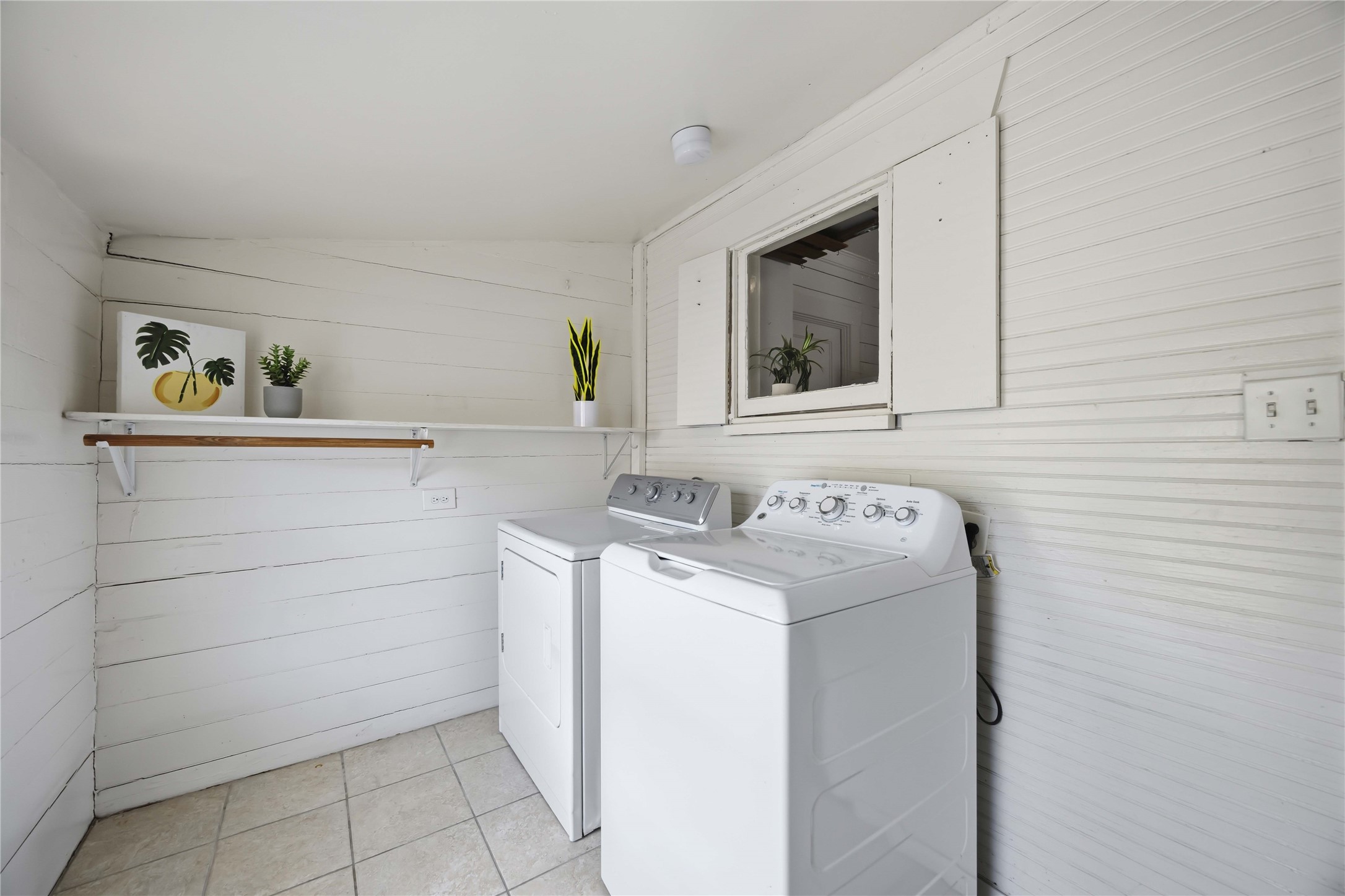 2714 Reagan Property Photo 14