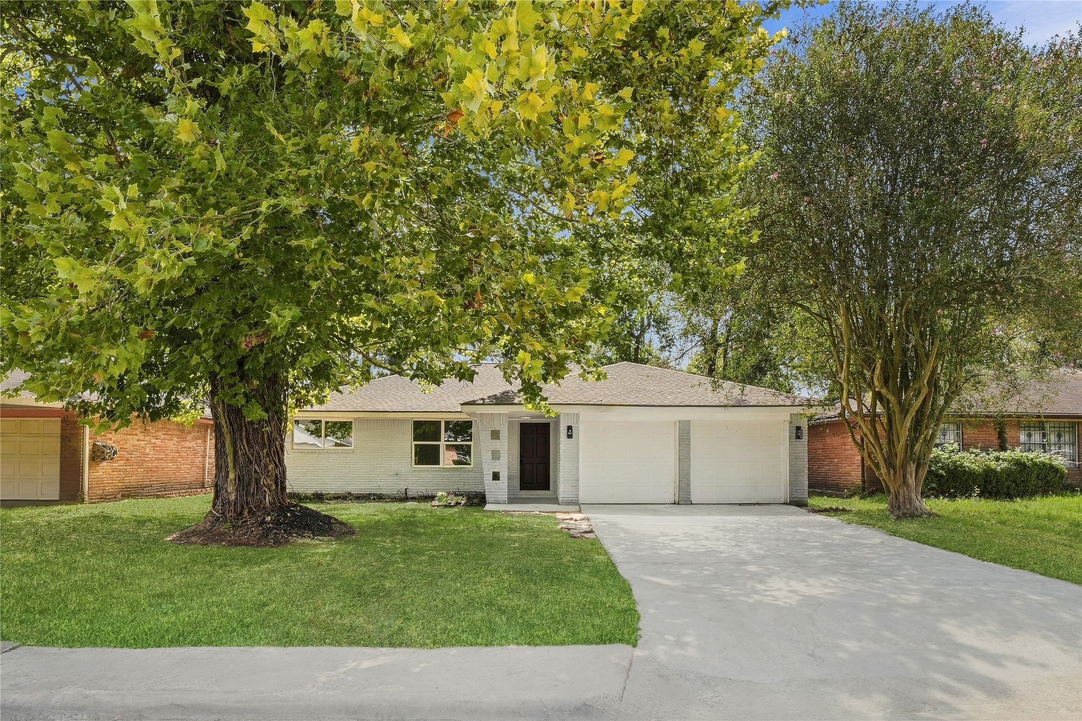 6710 Glen Rock Drive Property Photo 1