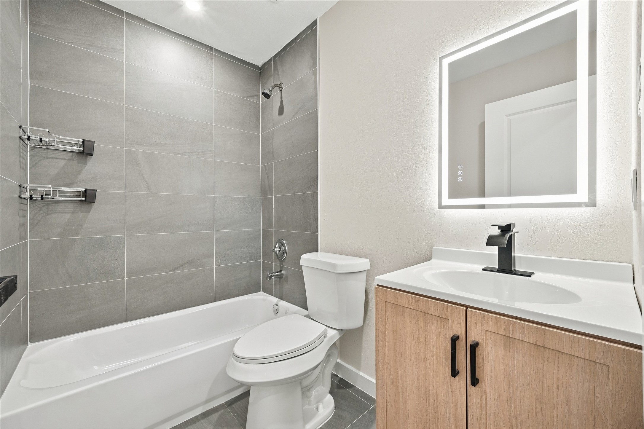 6710 Glen Rock Drive Property Photo 18