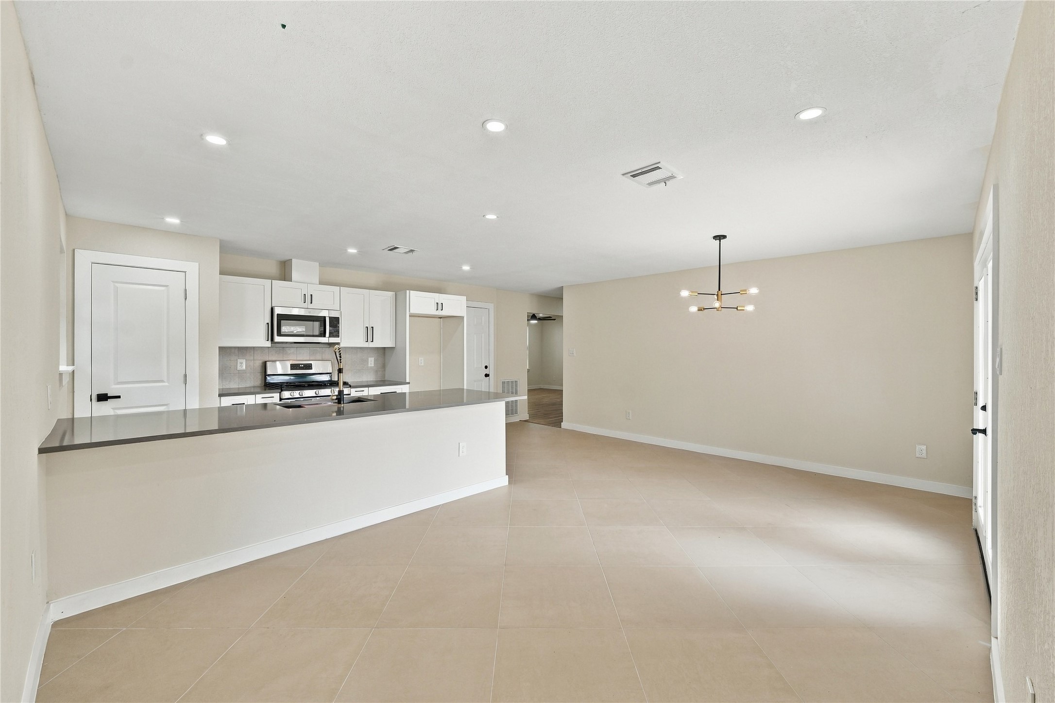 6710 Glen Rock Drive Property Photo 22