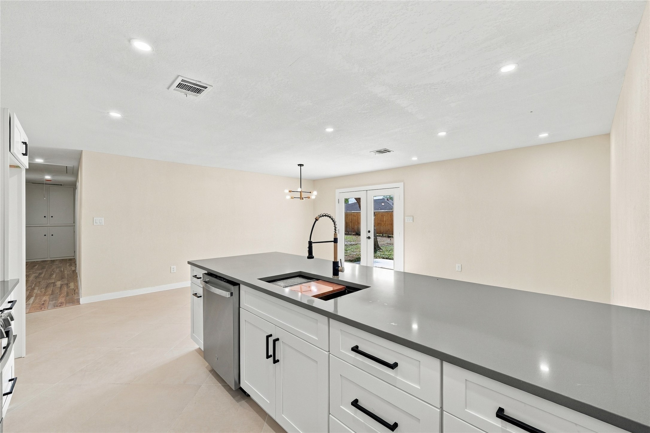 6710 Glen Rock Drive Property Photo 24