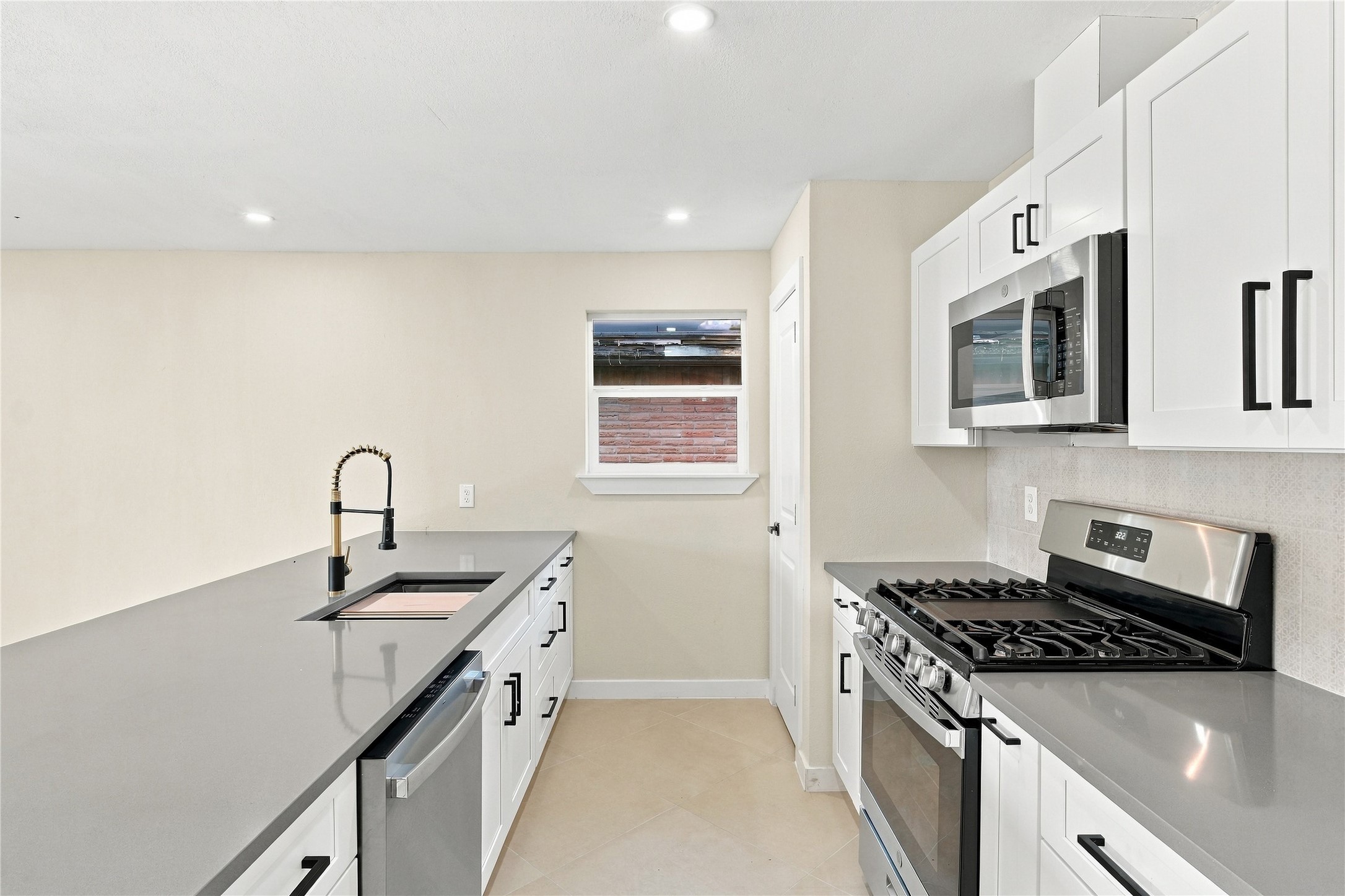 6710 Glen Rock Drive Property Photo 28