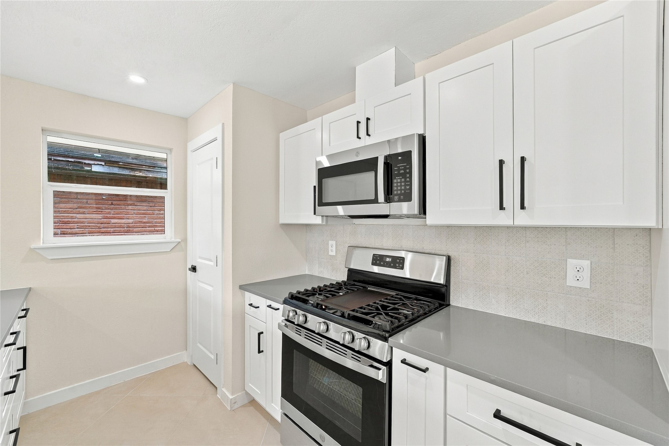 6710 Glen Rock Drive Property Photo 30