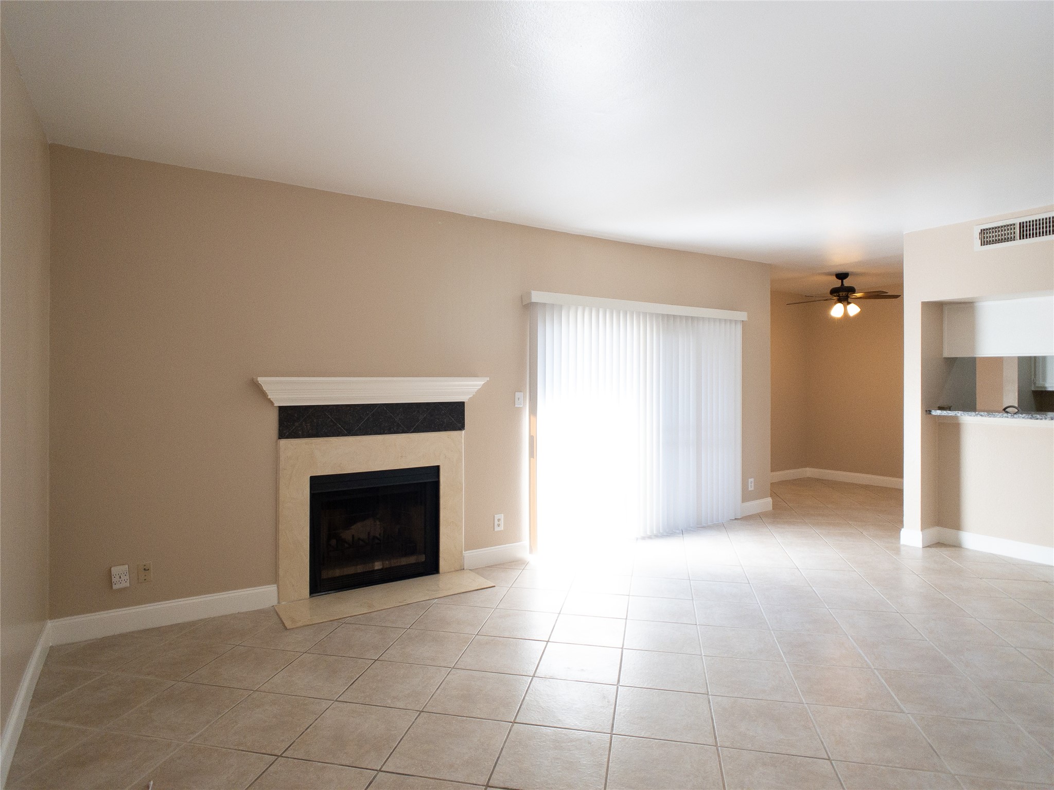 6500 Harbor Town Drive 2806 Property Photo 3