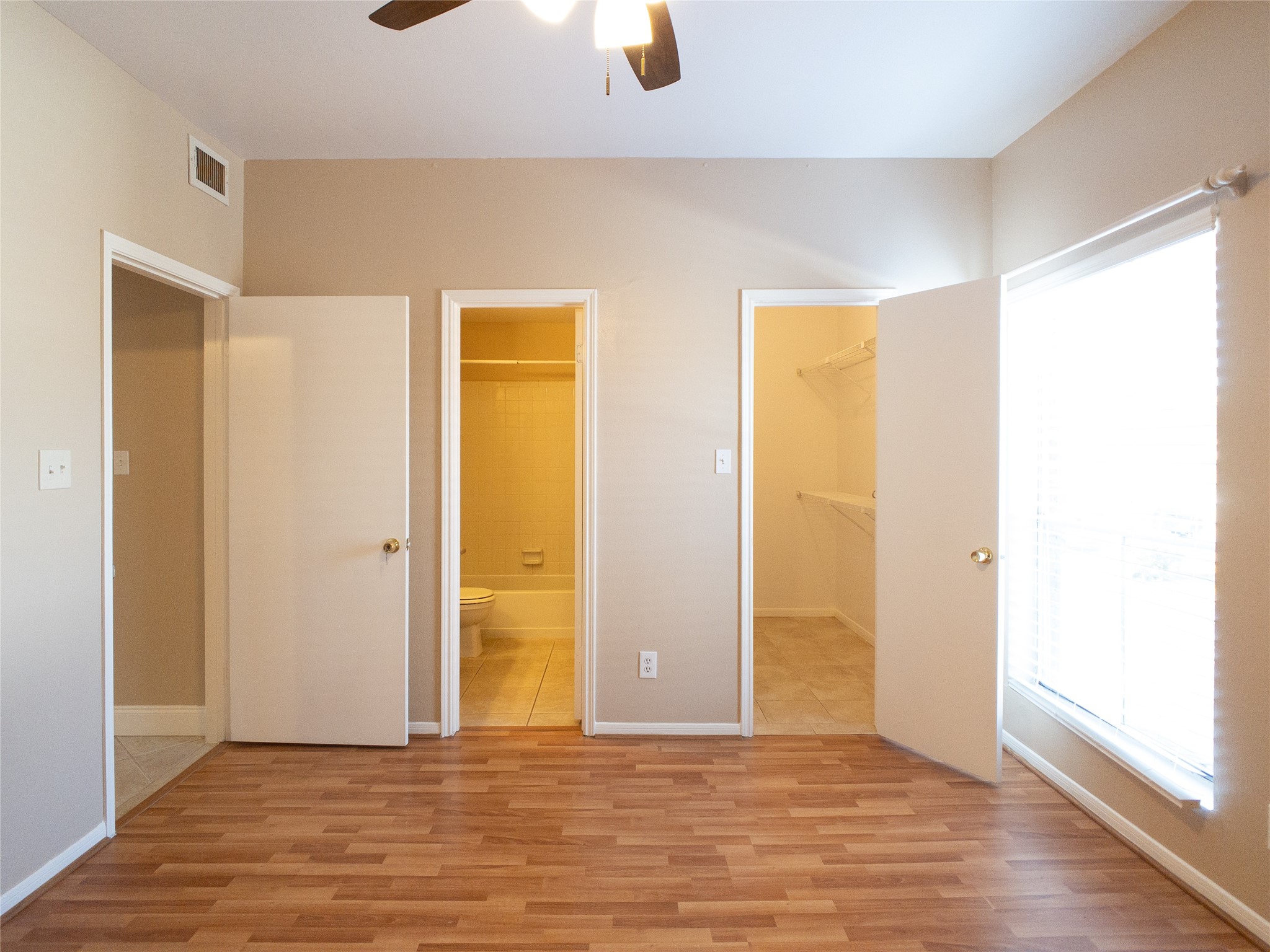 6500 Harbor Town Drive 2806 Property Photo 21