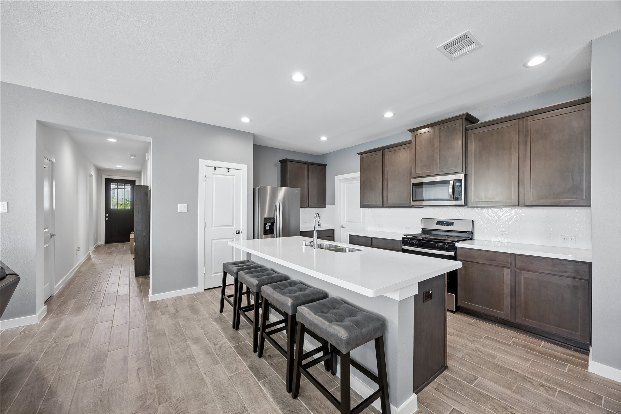 33002 Carolyns Perfection Loop Property Photo 3