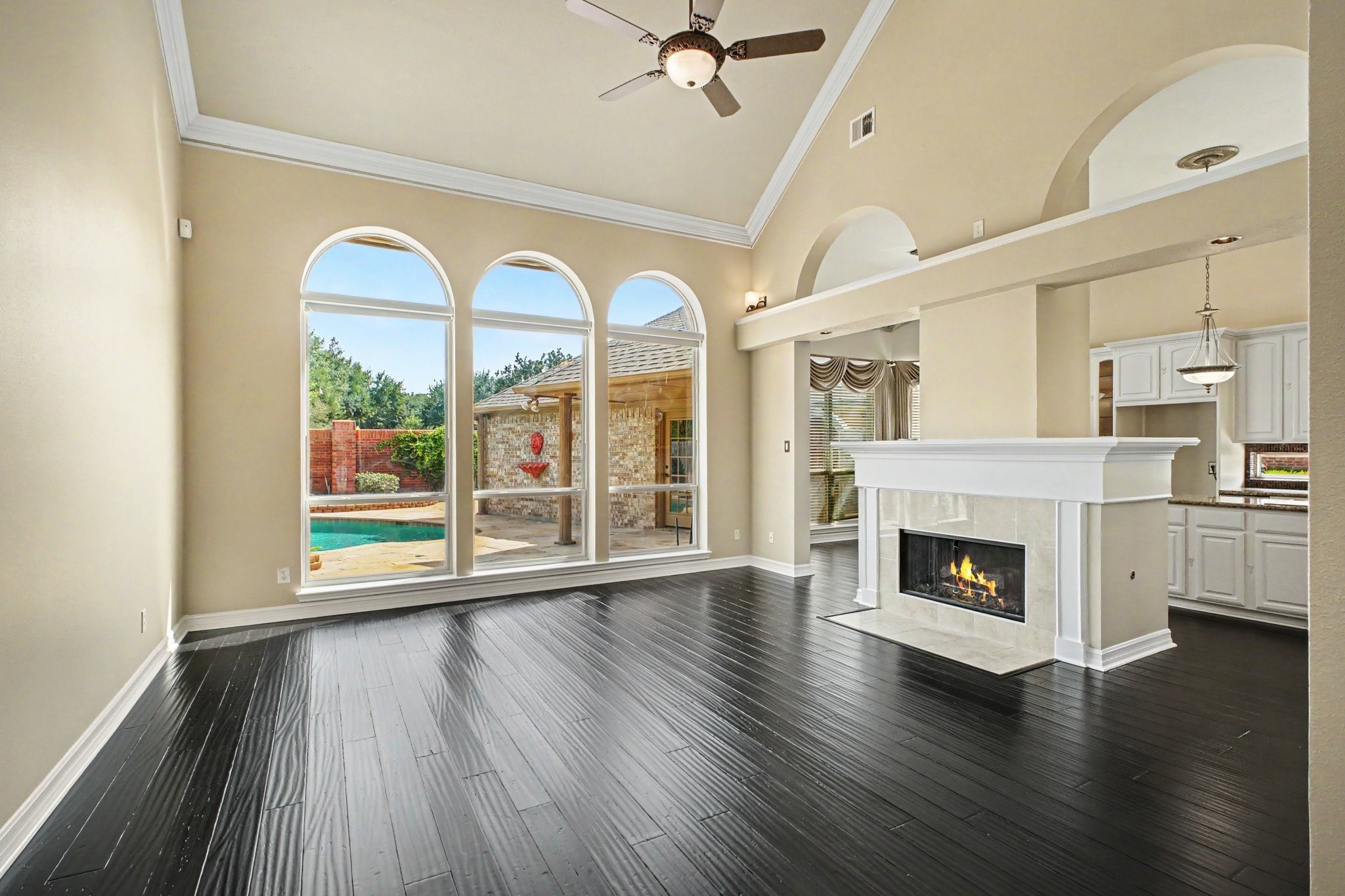 5406 Brook Bend Drive Property Photo 8