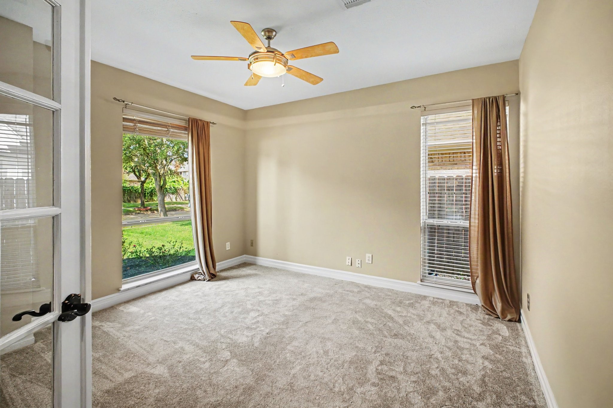 5406 Brook Bend Drive Property Photo 27