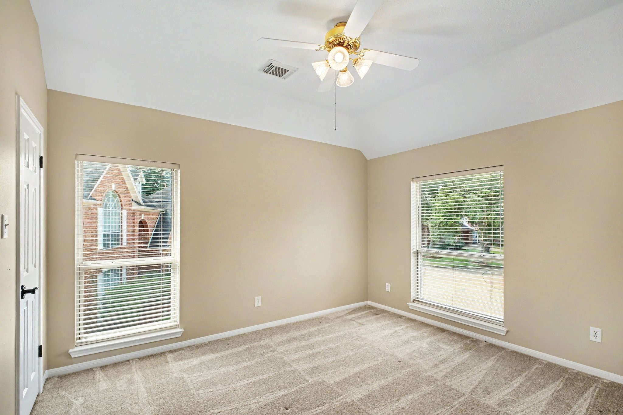 5406 Brook Bend Drive Property Photo 34