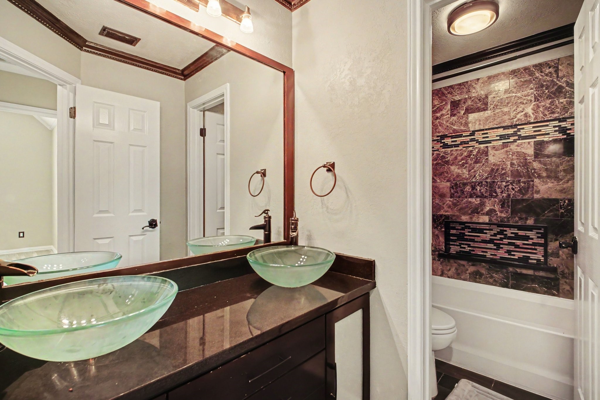 5406 Brook Bend Drive Property Photo 35