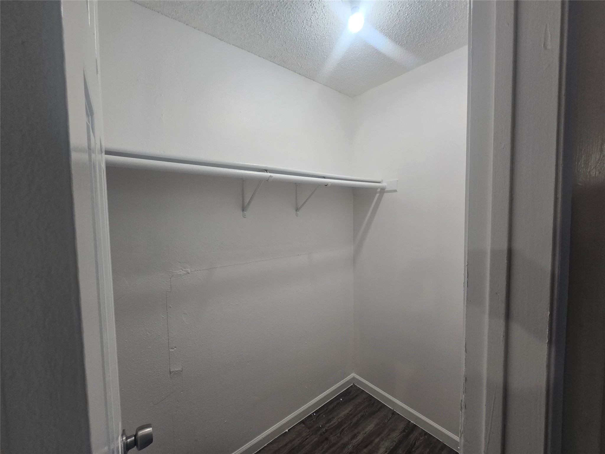 7518 Hummingbird Lane Property Photo 4