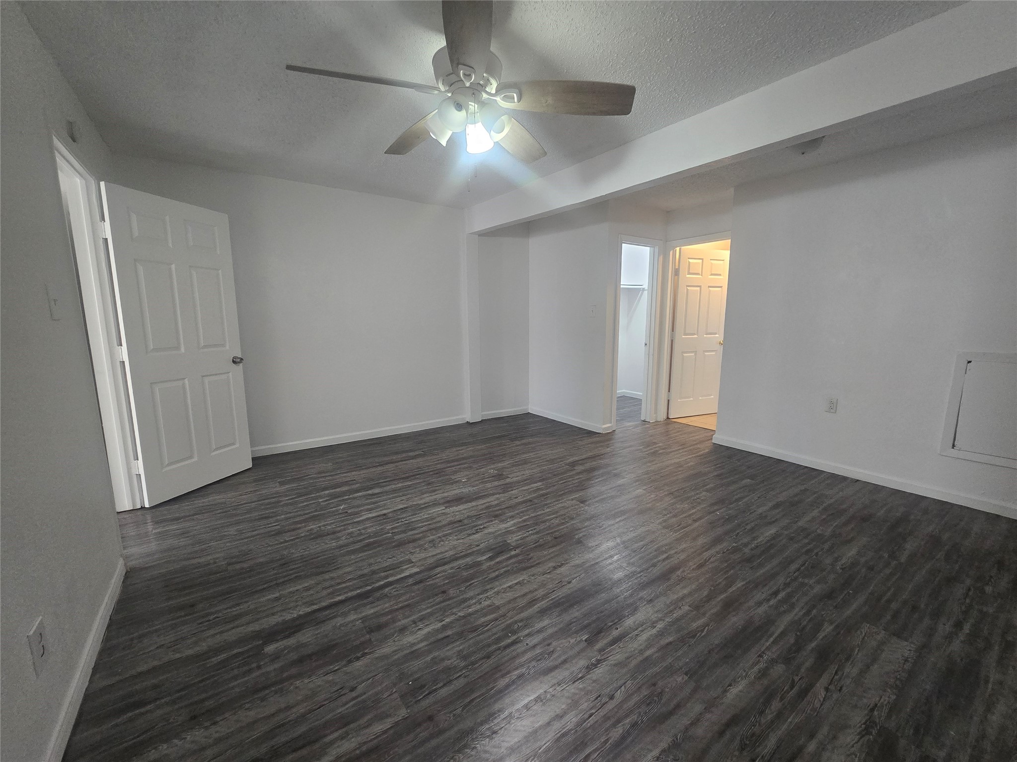 7518 Hummingbird Lane Property Photo 10