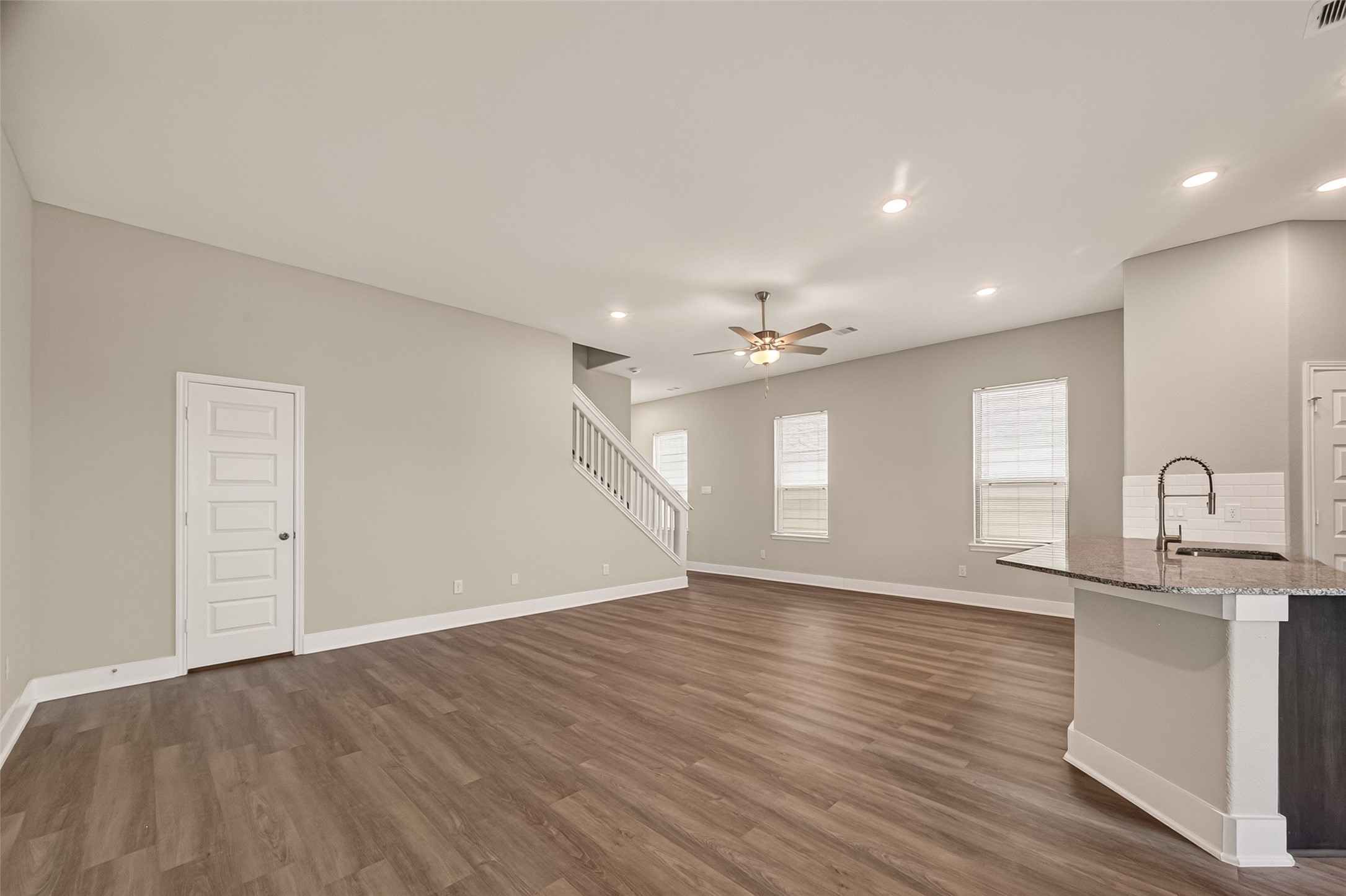 13412 Sun Cay Drive Property Photo 9