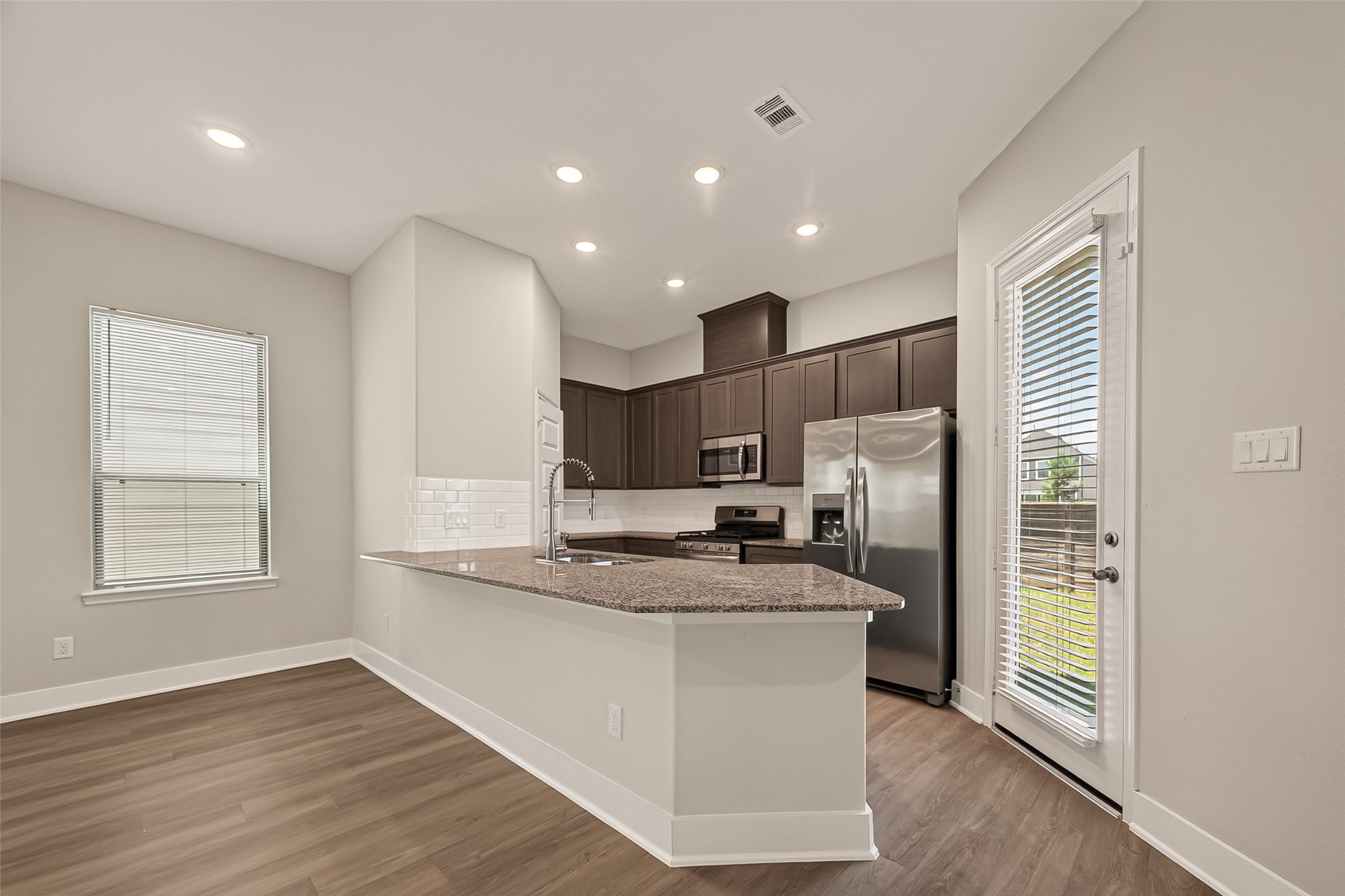 13412 Sun Cay Drive Property Photo 11