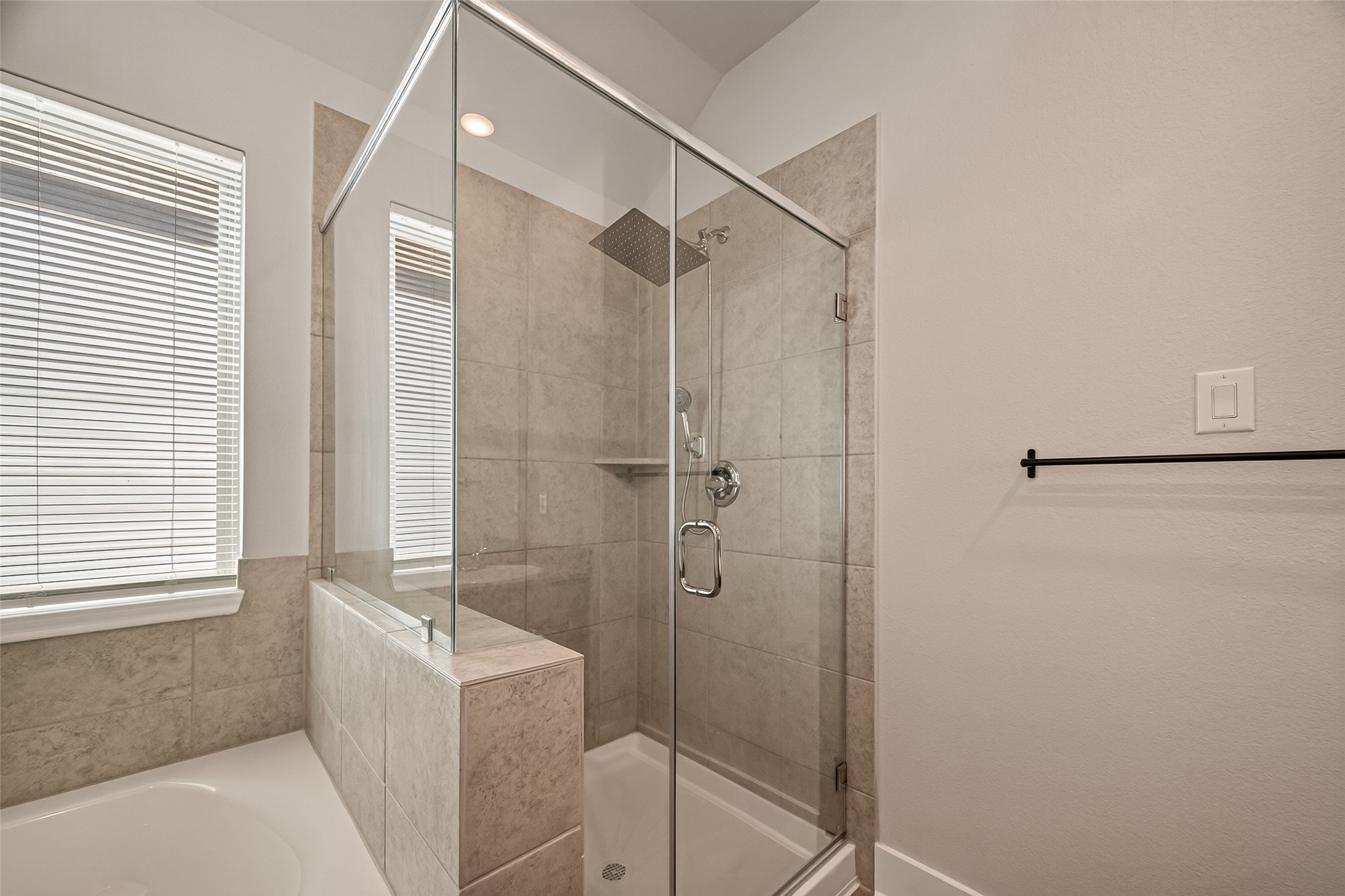 13412 Sun Cay Drive Property Photo 34