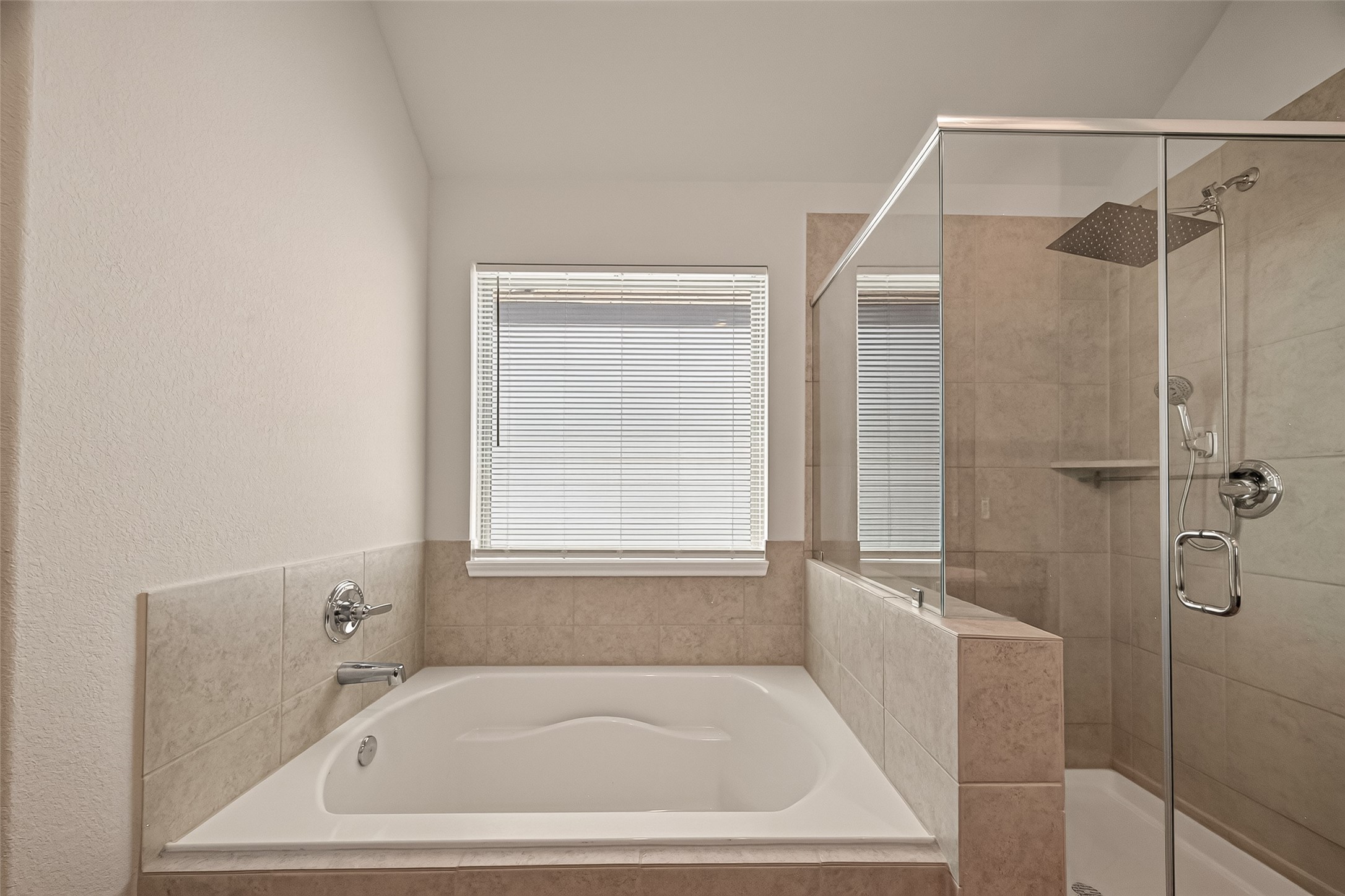13412 Sun Cay Drive Property Photo 35