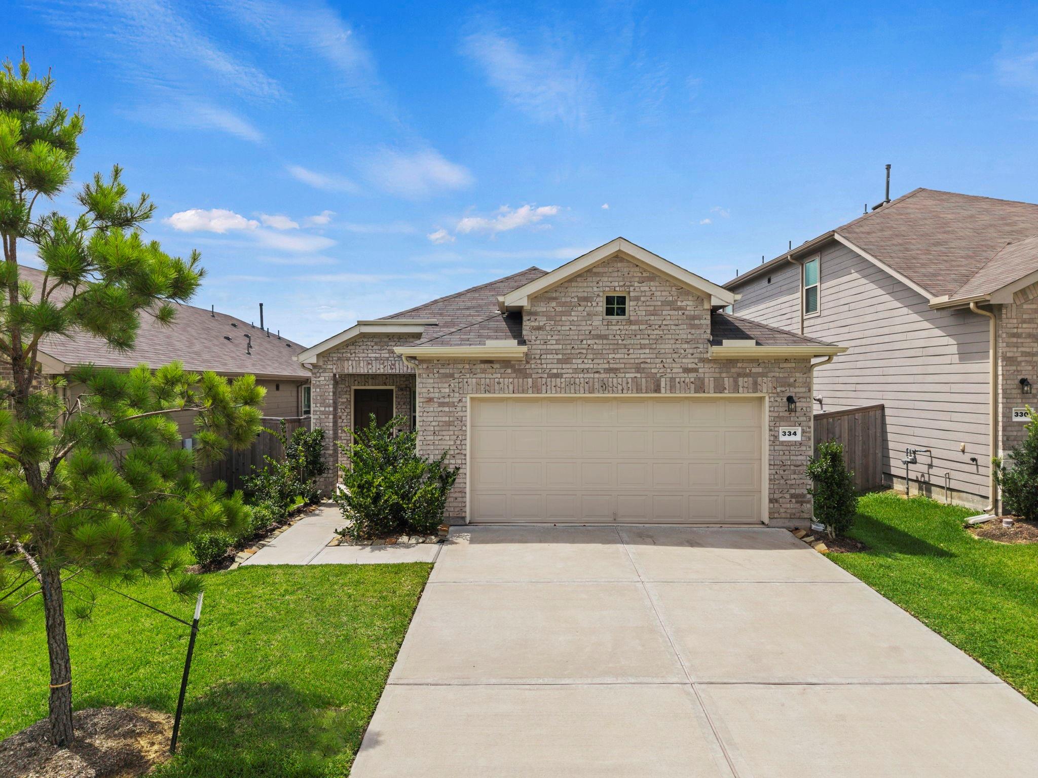 334 Maple Bark Trail, Conroe TX 77378