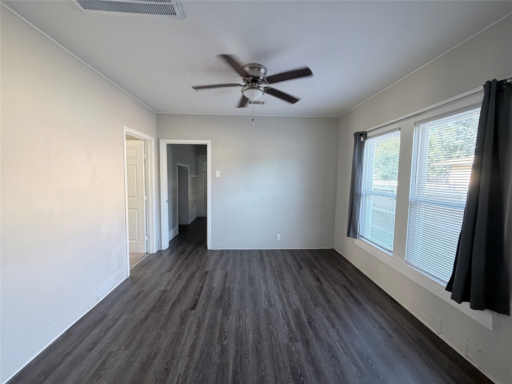 1401 Edison Street Property Photo 7
