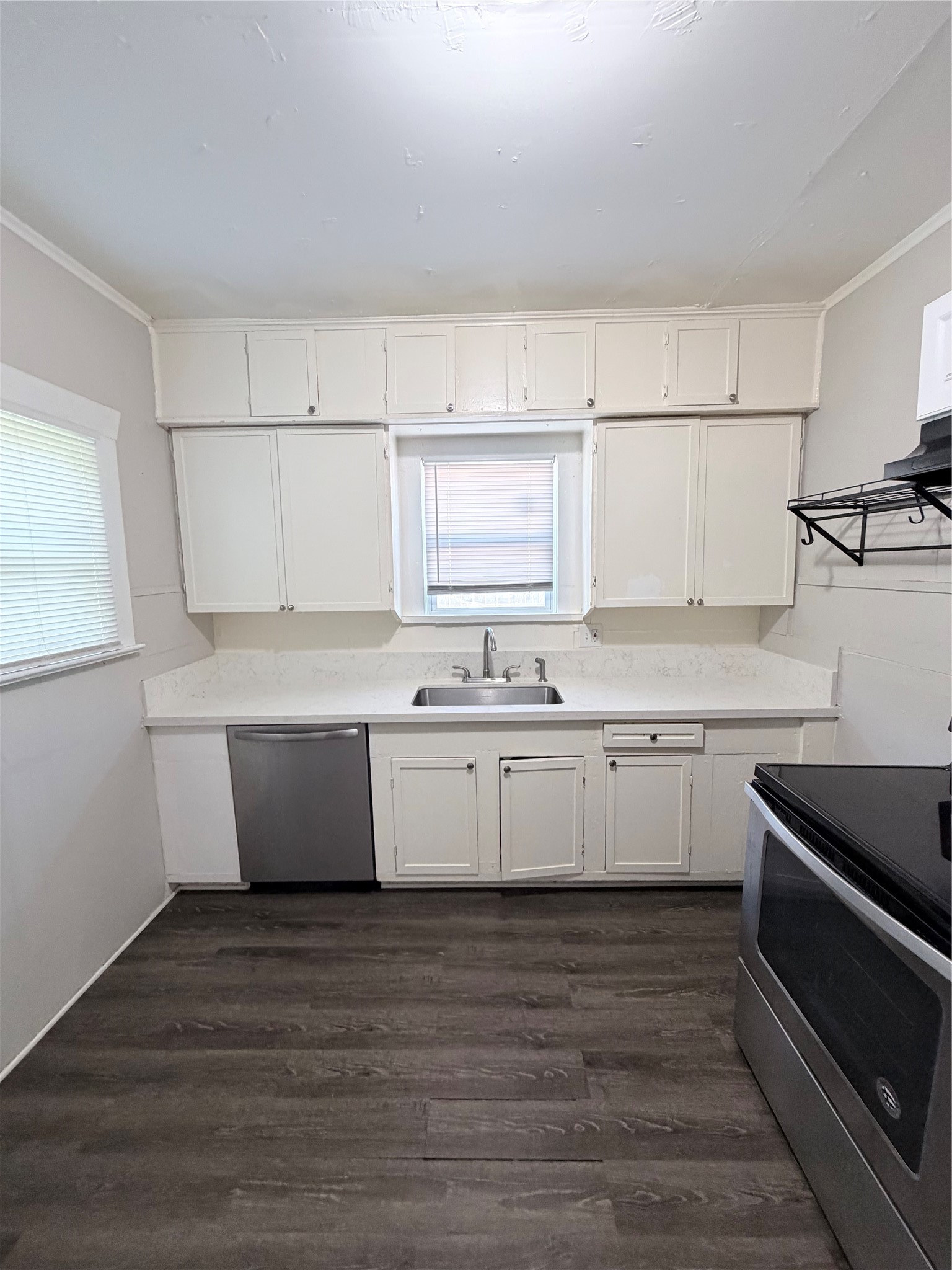 1401 Edison Street Property Photo 20