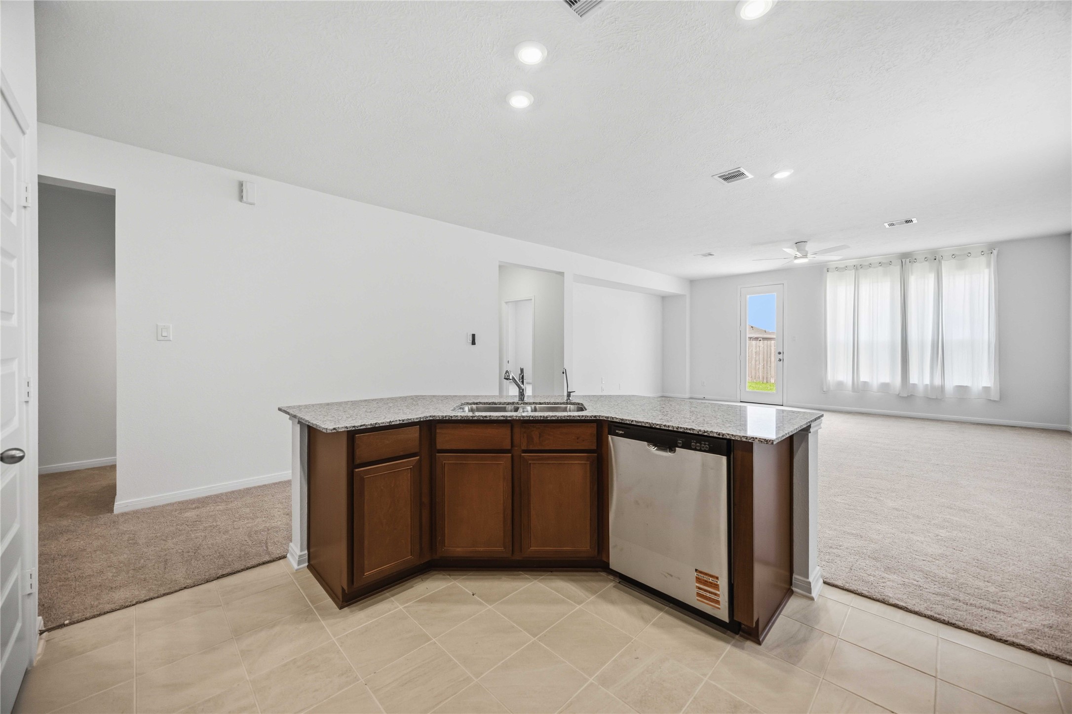 18206 Spruce Cottage Dr Property Photo 11