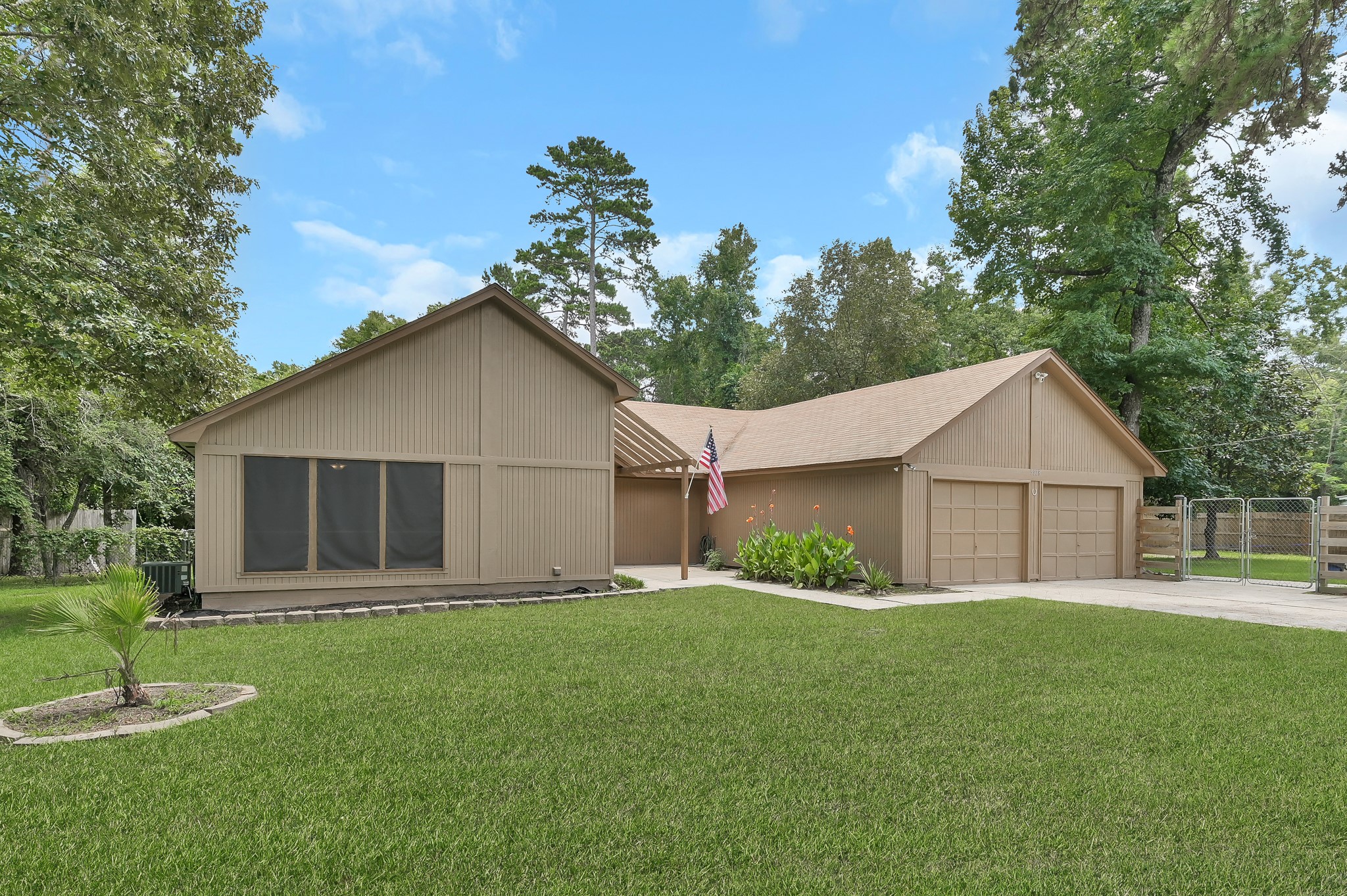 5928 Sinclair Drive Property Photo 3