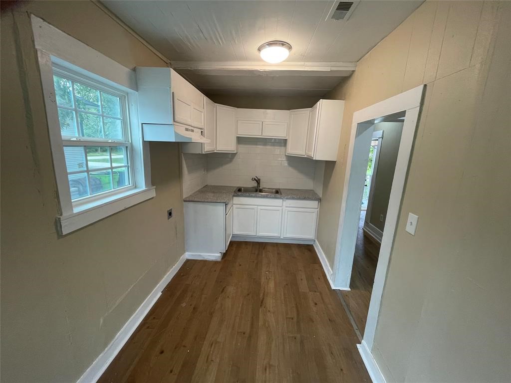1016 Powell Street Property Photo 2