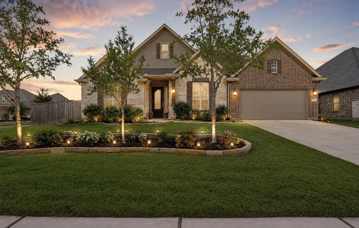 6530 Poplar Meadow Lane Property Photo 1