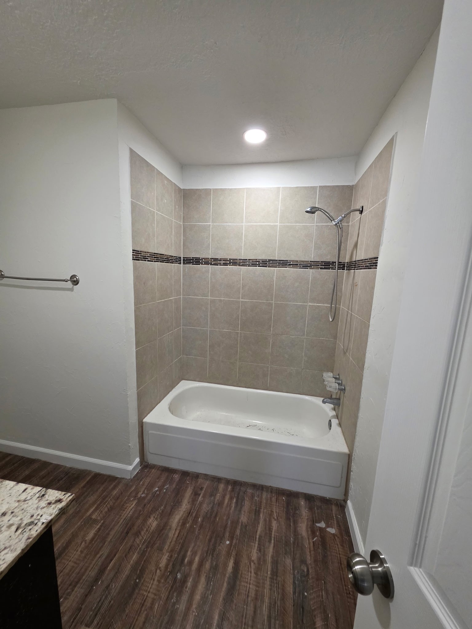 4927 Tealgate Drive Property Photo 5
