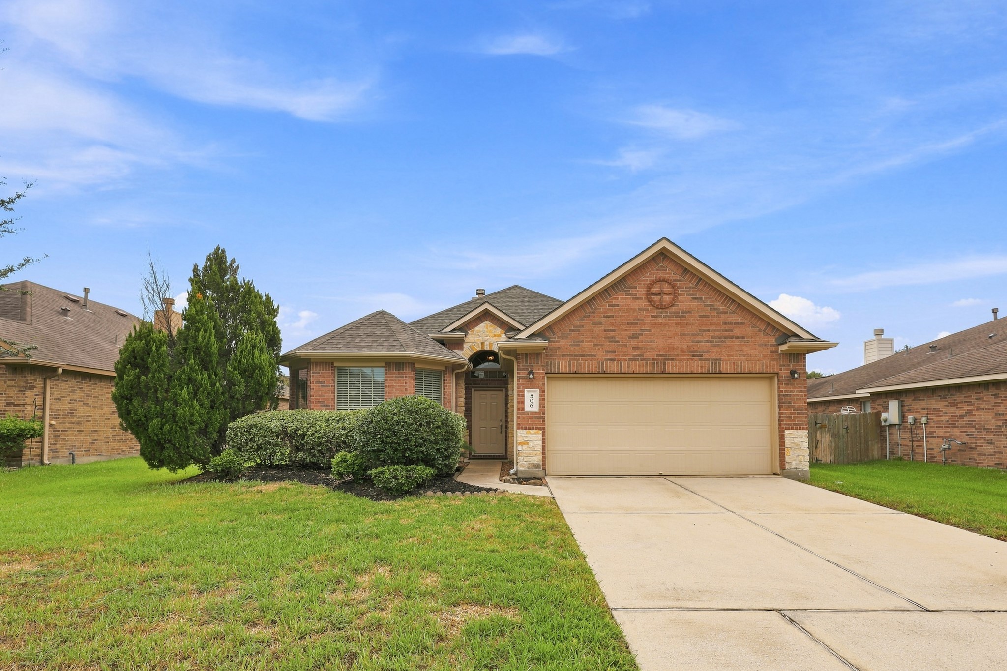506 Carson Ridge Drive Property Photo 1