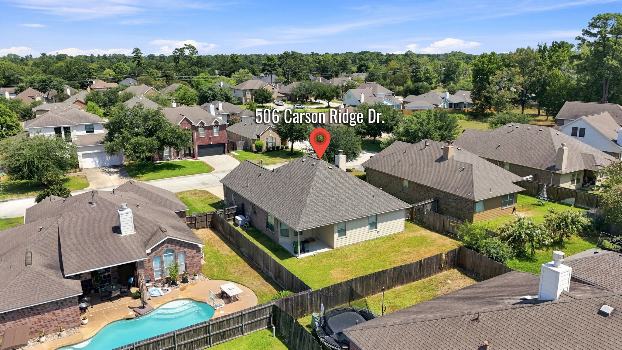 506 Carson Ridge Drive Property Photo 3