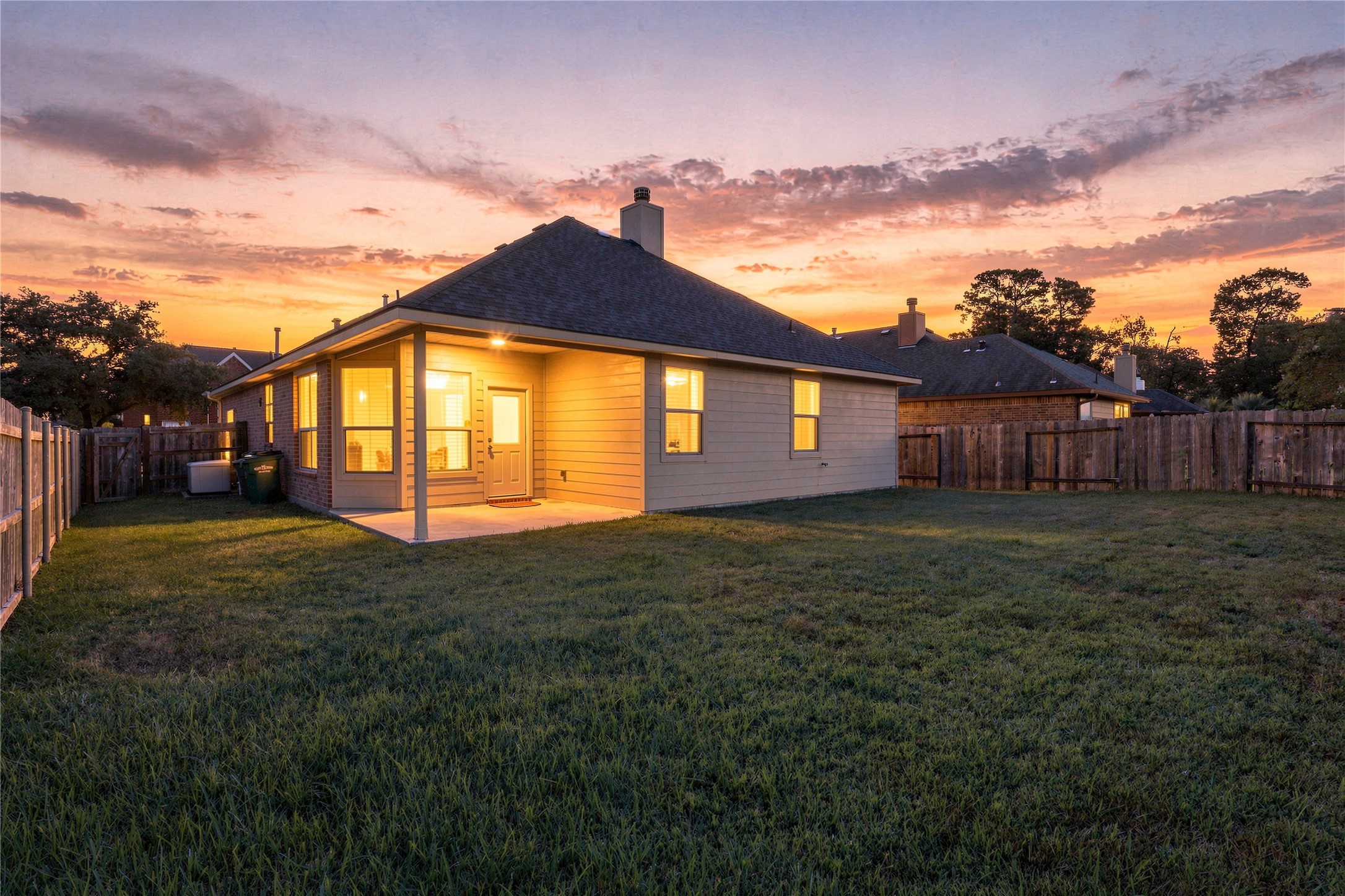 506 Carson Ridge Drive Property Photo 21
