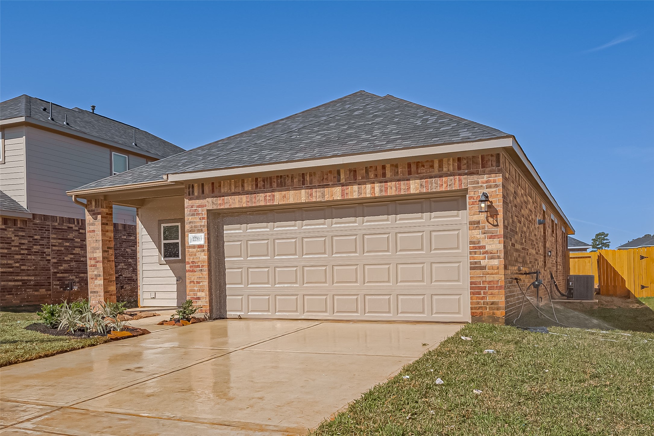 22811 Ephesus Avenue Property Photo 3