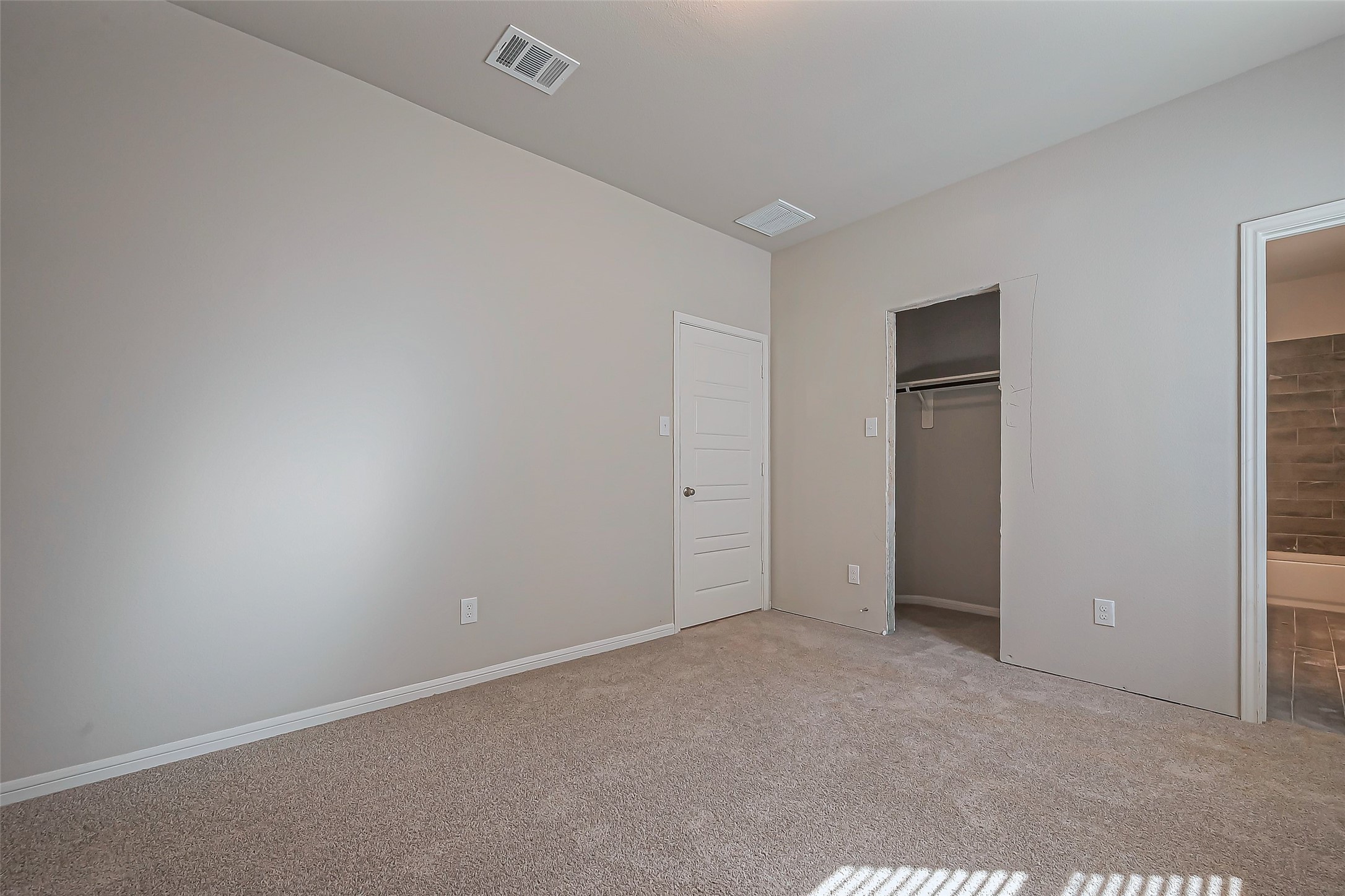 22811 Ephesus Avenue Property Photo 22