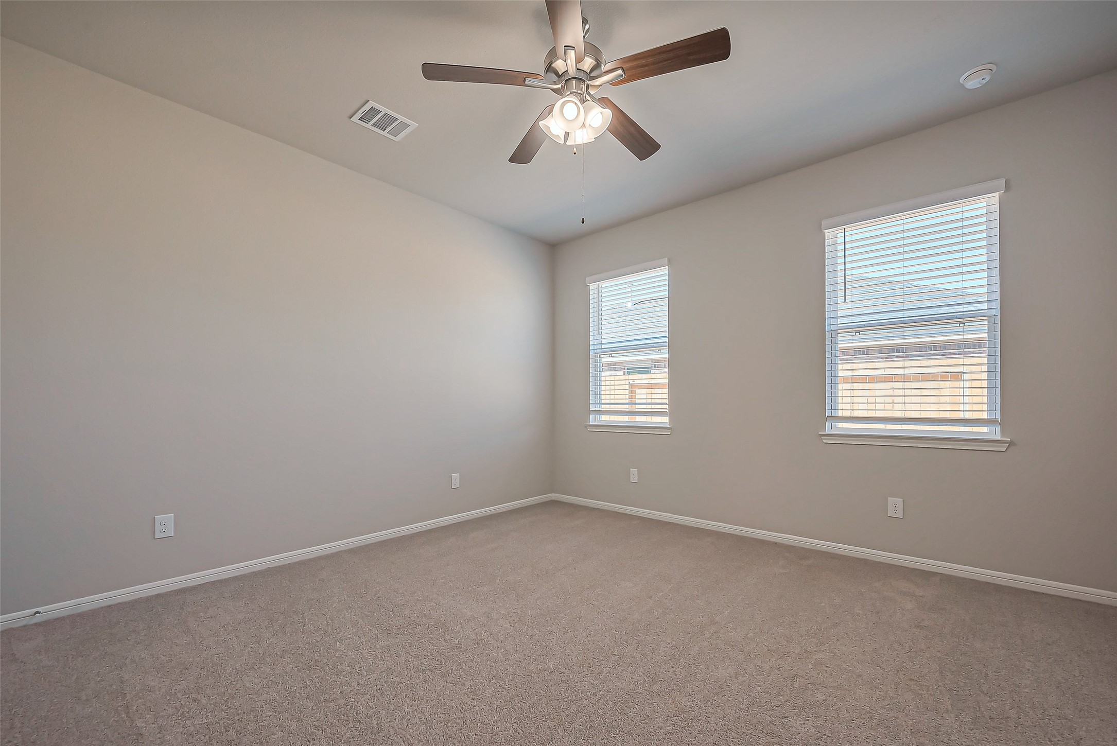 22811 Ephesus Avenue Property Photo 26
