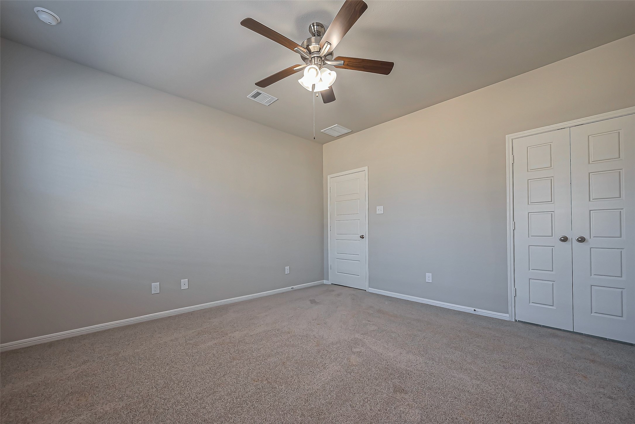 22811 Ephesus Avenue Property Photo 27