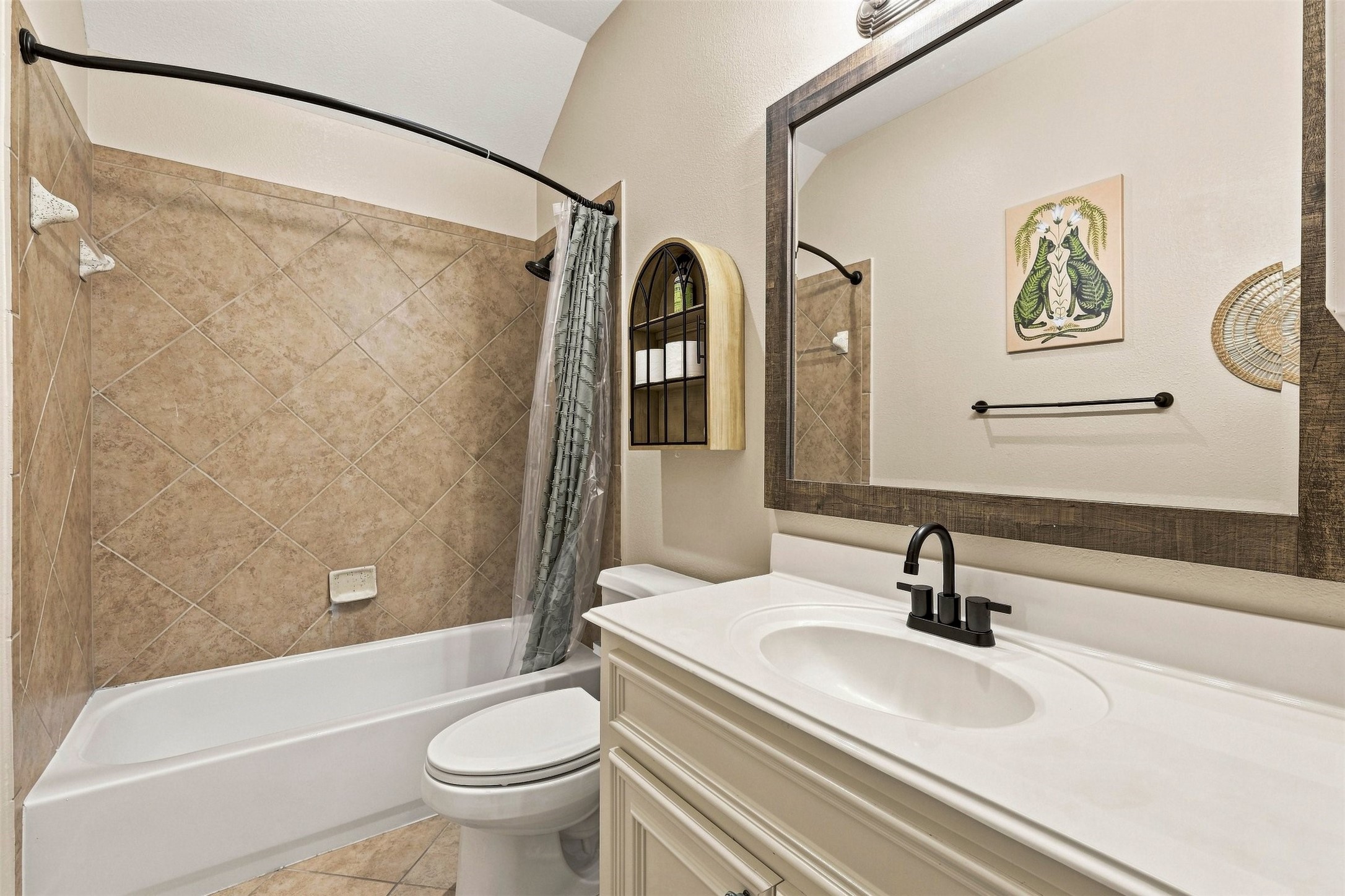 5526 Walnut Glen Lane Property Photo 23