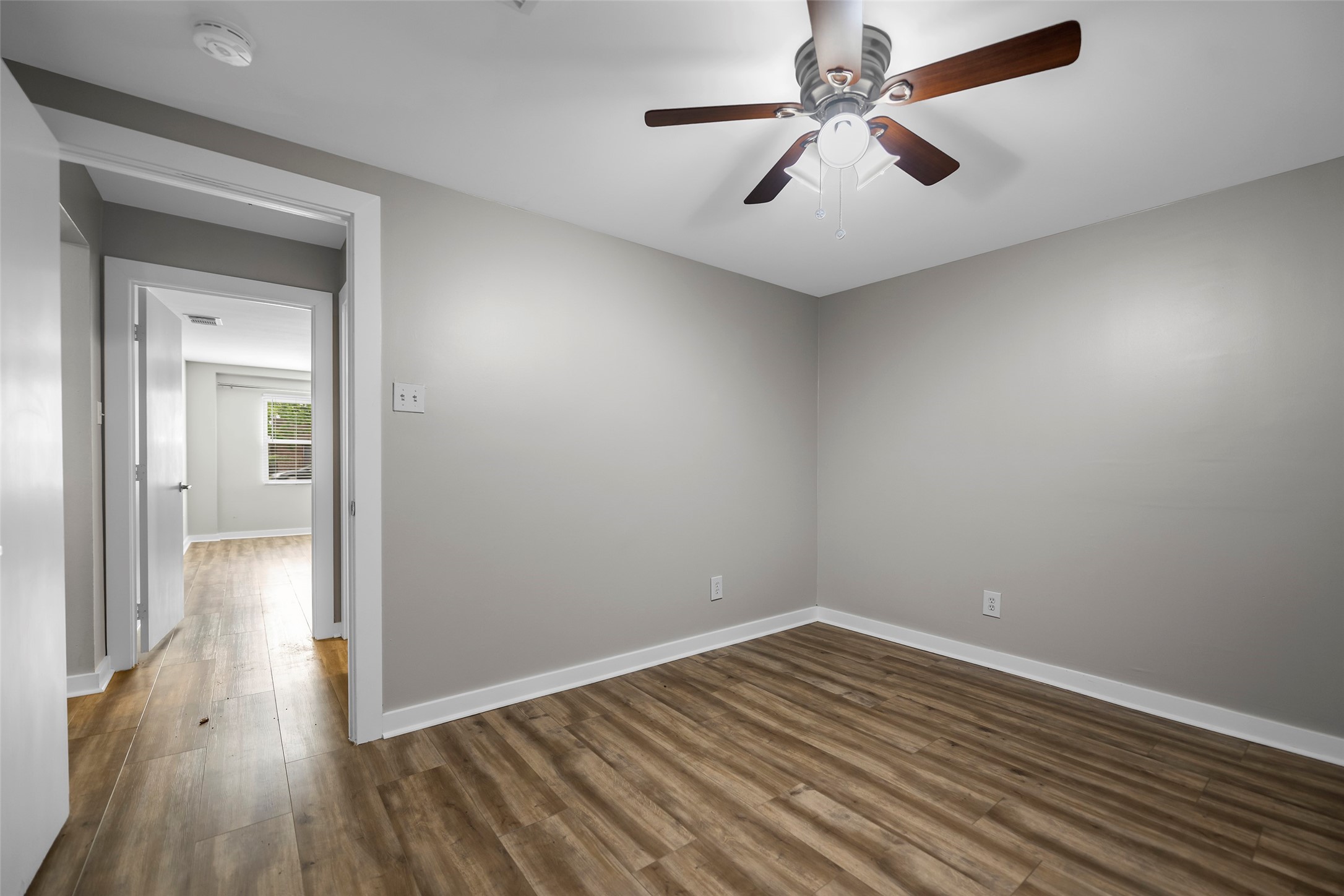 6918 Irvington Boulevard A Property Photo 9