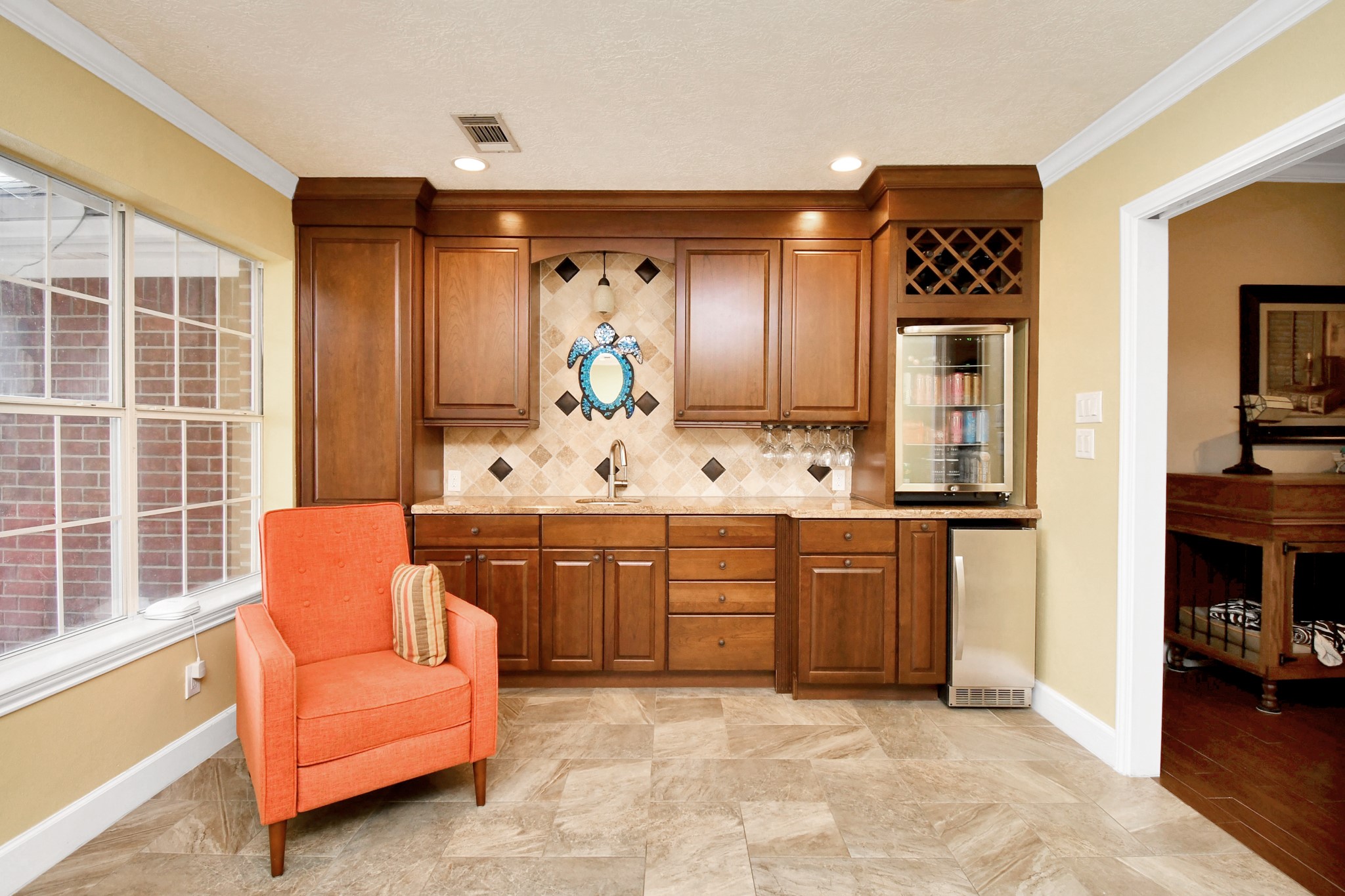 8114 Beach Haven Drive Property Photo 7