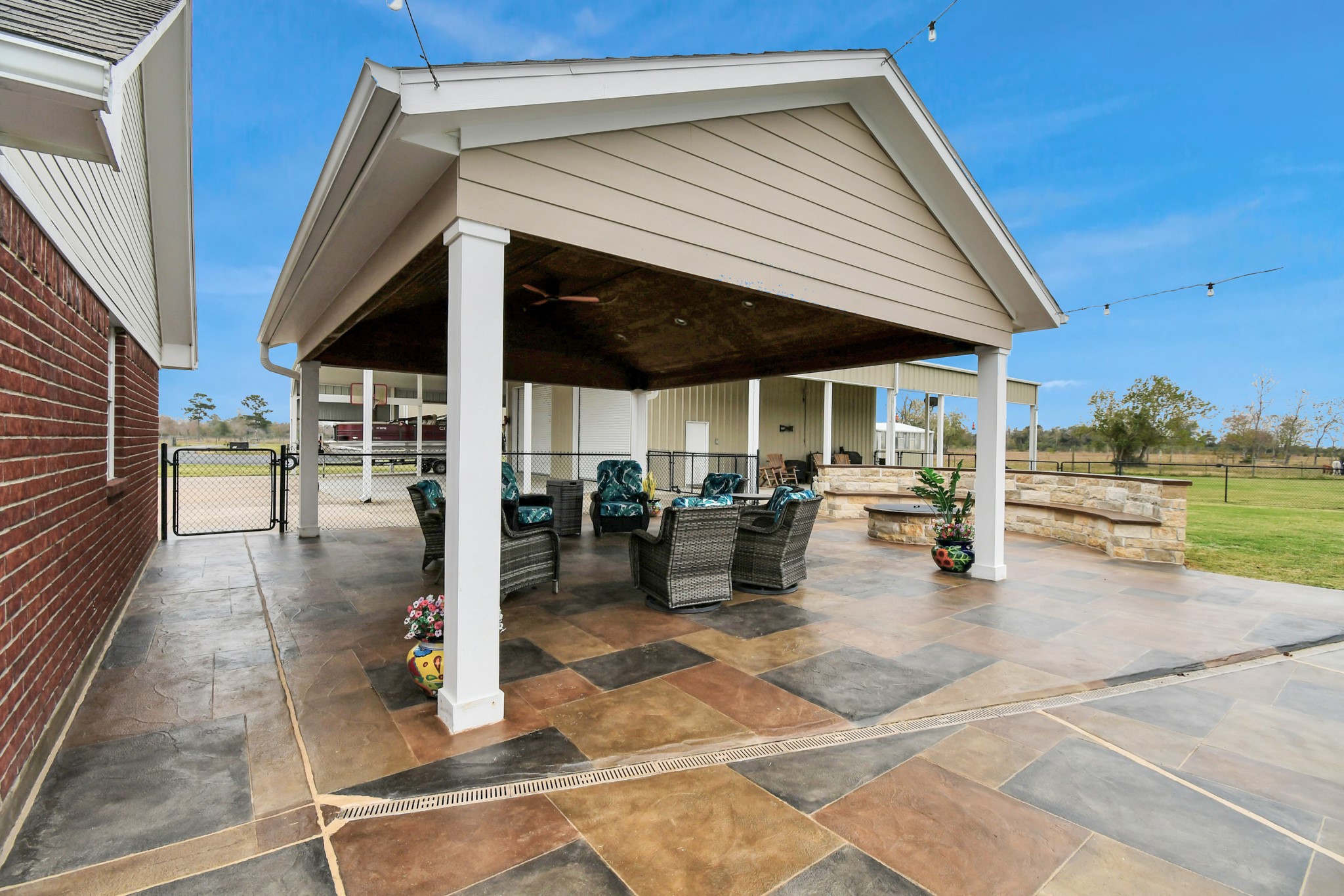 8114 Beach Haven Drive Property Photo 25