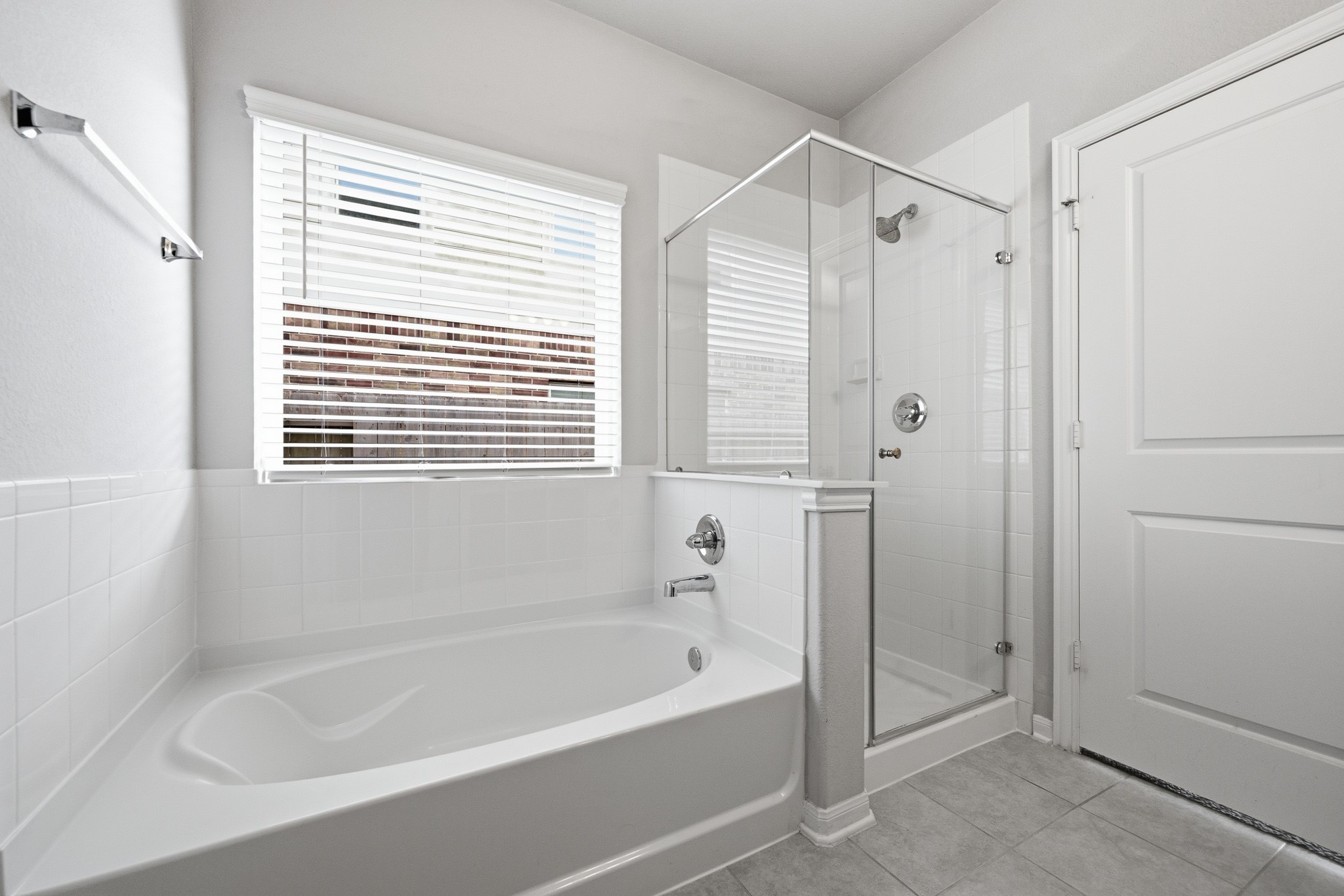10402 Matterhorn Drive Property Photo 19