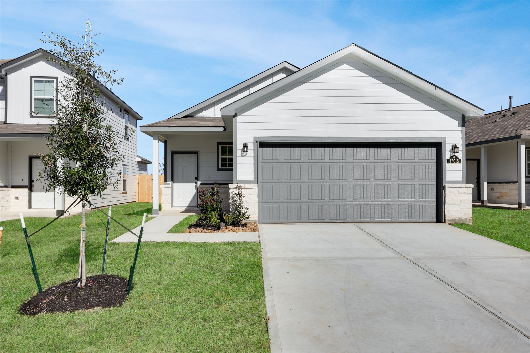 17022 Pandora Way Property Photo 1